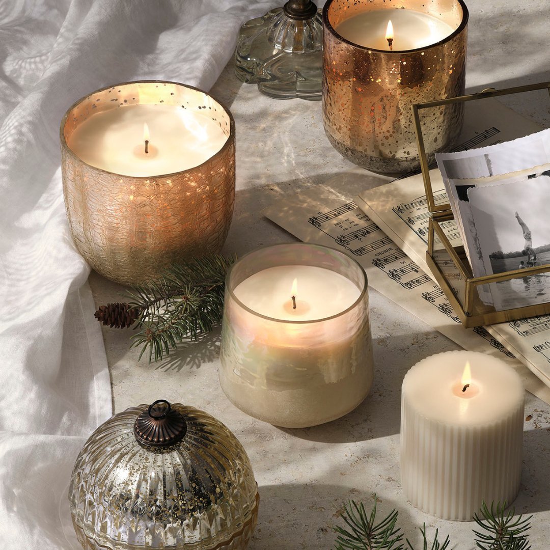 Winter White Refillable Boxed Glass Candle - Elegant Scented Candles for Home Decor, Gifts & Relaxation - Perfect for Christmas, Weddings & Cozy Evenings