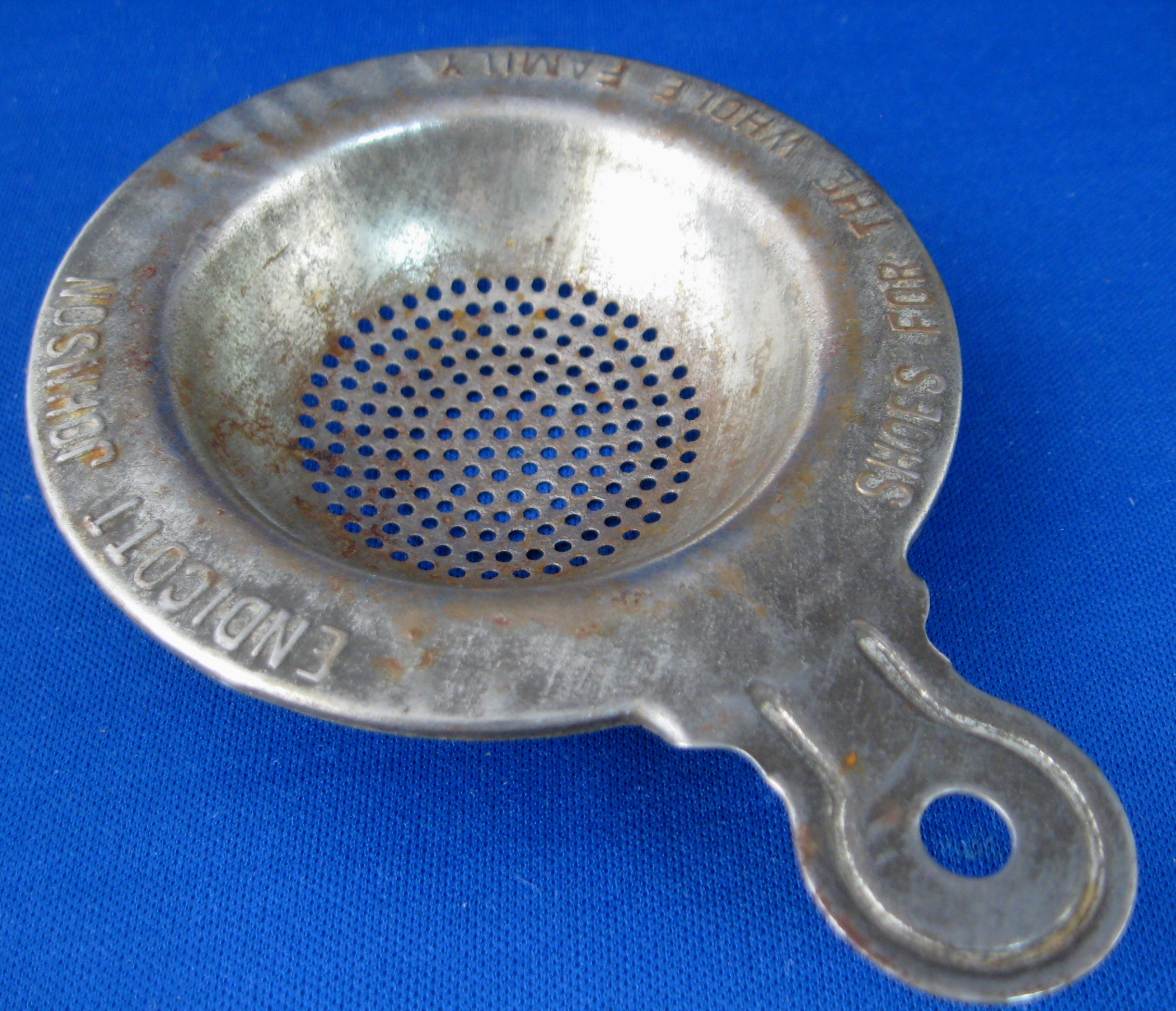 Premium Tea Strainer with Fine Mesh - Tea Leaf Catcher for Loose Leaf Tea | Vintage Style Over-the-Cup Tea Infuser | Perfect for Home, Office & Tea Ceremonies