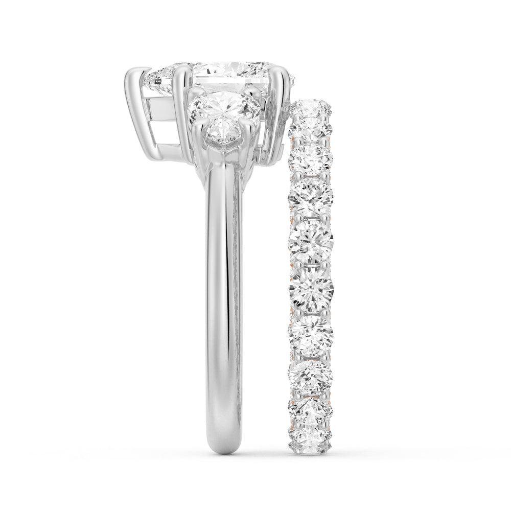 Exquisite Pear Shaped Three Stone Moissanite Engagement Ring for Women - Perfect for Proposals, Weddings & Anniversary Gifts