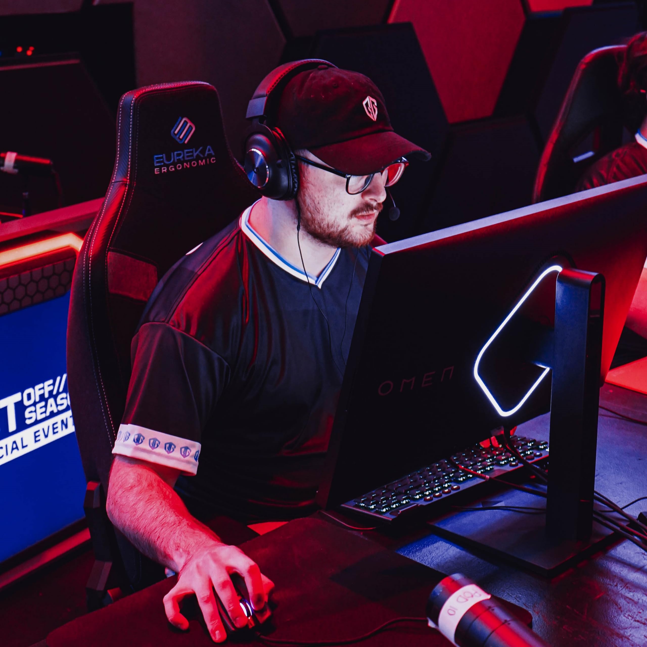 EUREKA ERGONOMIC Gaming Chair - High Back Ergonomic Office Chair with Lumbar Support & 4.3in Thick Seat Cushion, Computer Gamer Chair for Adults, Blue (Python II) - Perfect for Esports, Streaming & Long Gaming Sessions