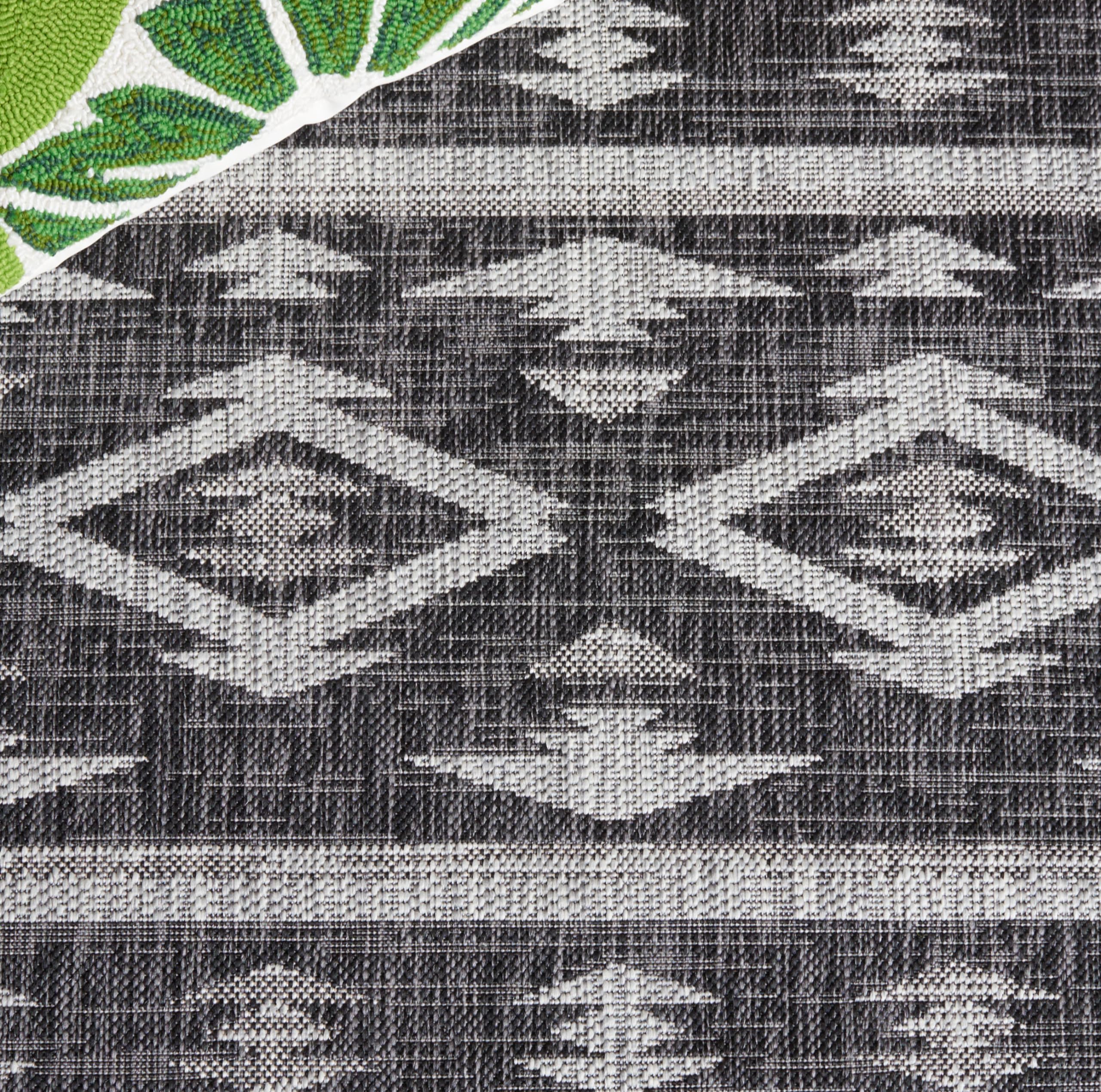 SAFAVIEH Courtyard Collection 9' x 12' Black & Grey Indoor Outdoor Rug - Waterproof, Easy Clean, Non-Slip - Perfect for Patio, Backyard, Mudroom, Deck & High Traffic Areas