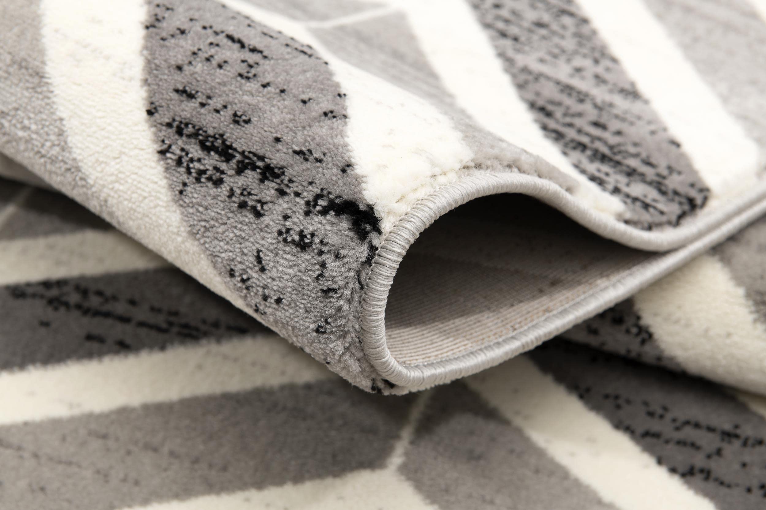 Modern Geometric Wave Grey Beige Indoor Area Rug - 8' x 10' (7'9