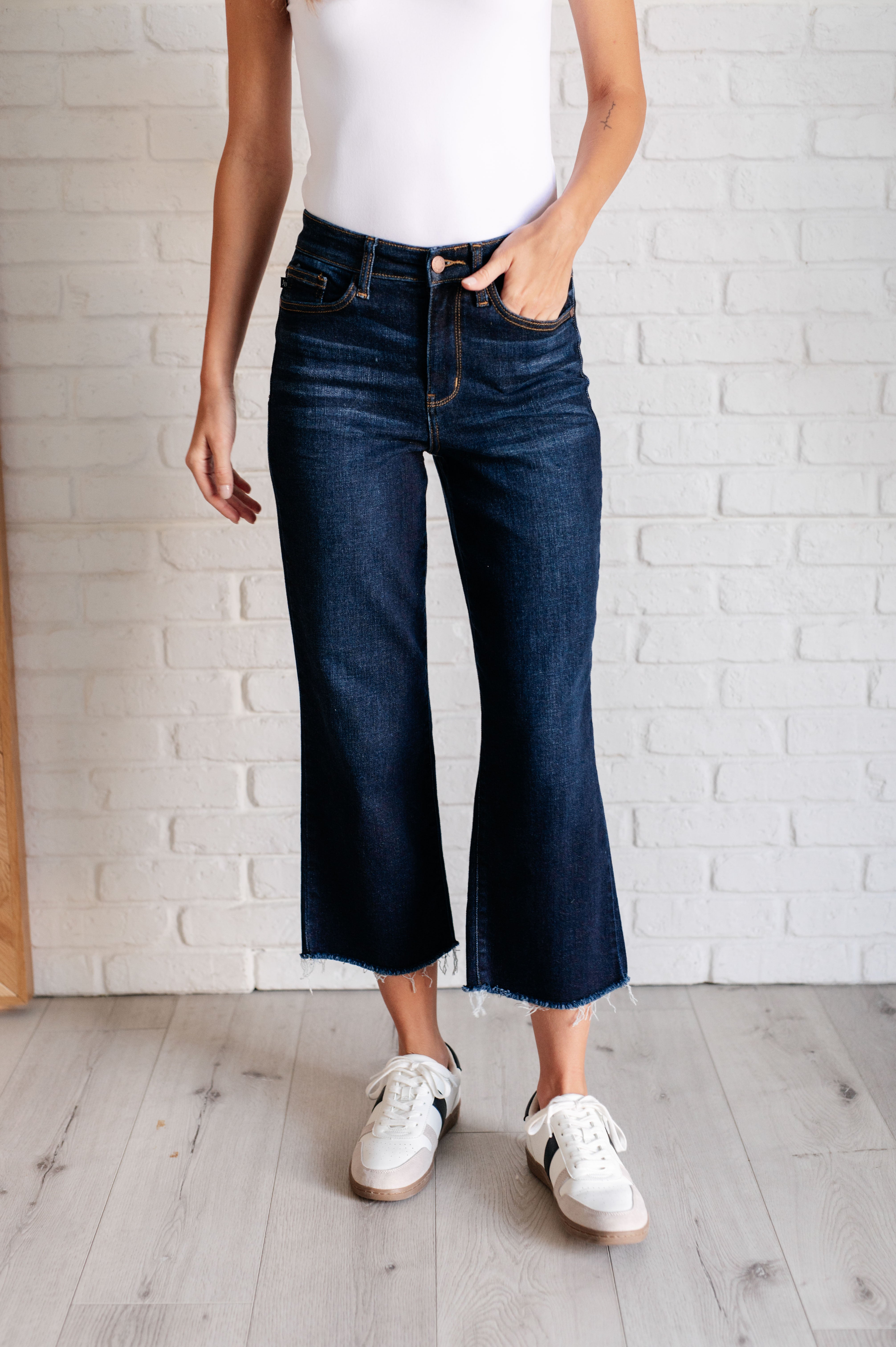 Madeline High Rise Cropped Wide Leg Jeans for Women - Stretch Denim Pants with Comfortable Fit - Perfect for Casual Outfits, Workwear and Street Style Fashion