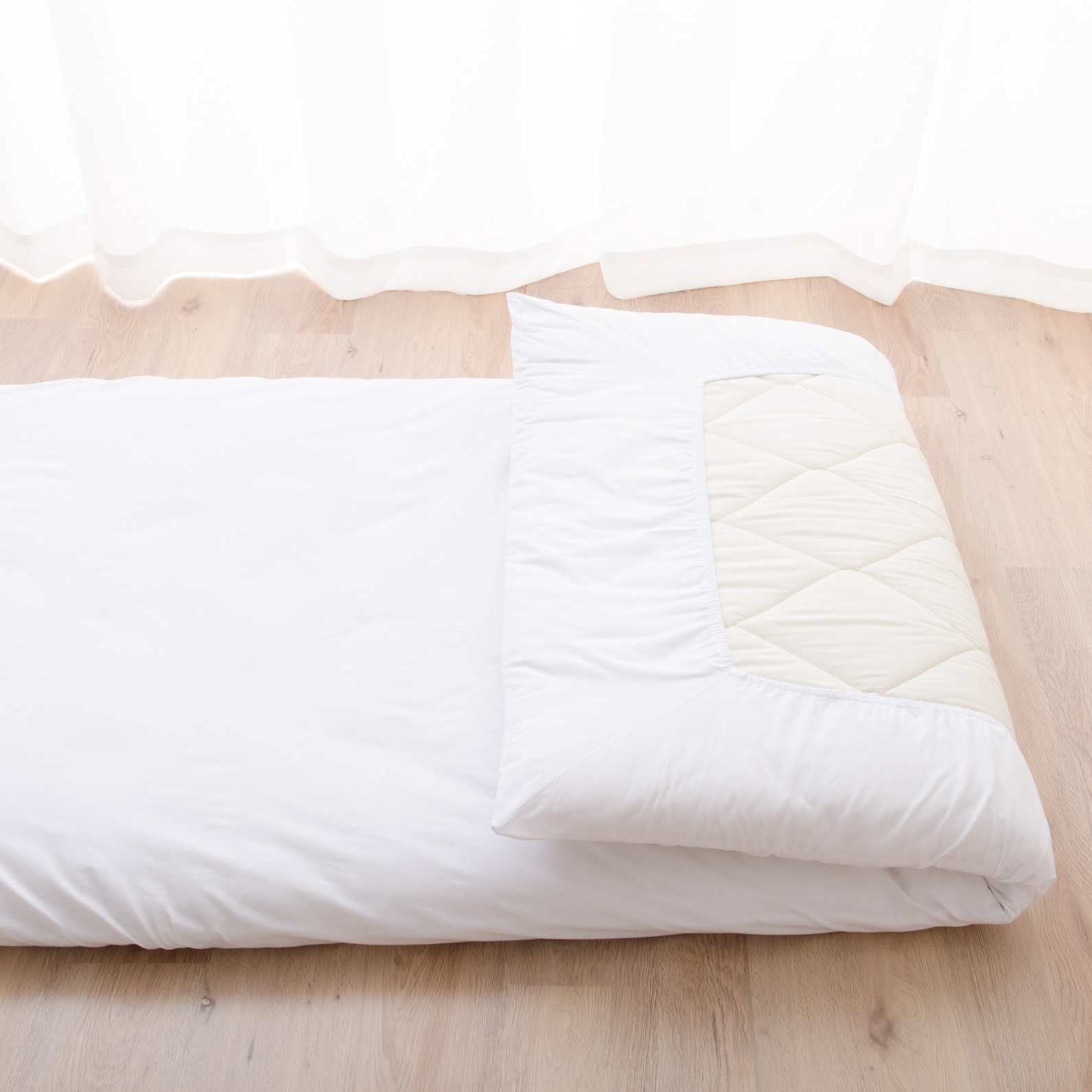 Premium 100% Cotton Fitted Sheet for Japanese Futon Mattress - PRESSO Full/Full-Long Size, Made in Japan (White) | Tatami Floor Sleeping Mat Cover | Perfect for Minimalist Bedrooms, Guest Rooms & Small Spaces
