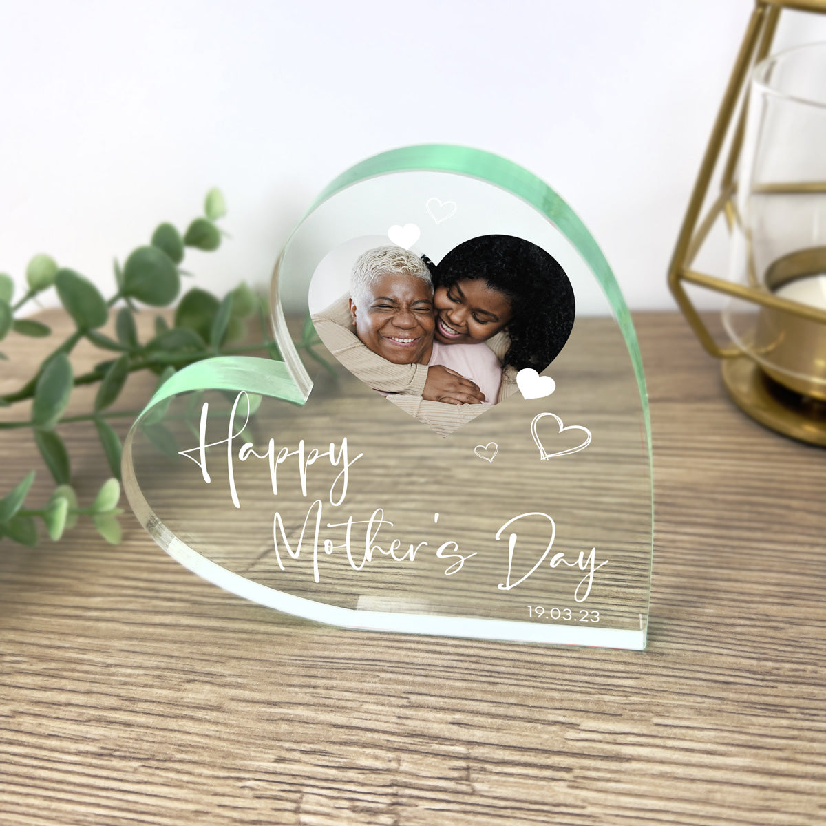 Personalized Happy Mother's Day Photo Acrylic Heart Keepsake - Customizable Freestanding Gift for Mom, Grandma, Wife - Perfect for Home Decor, Desk Display & Special Occasions