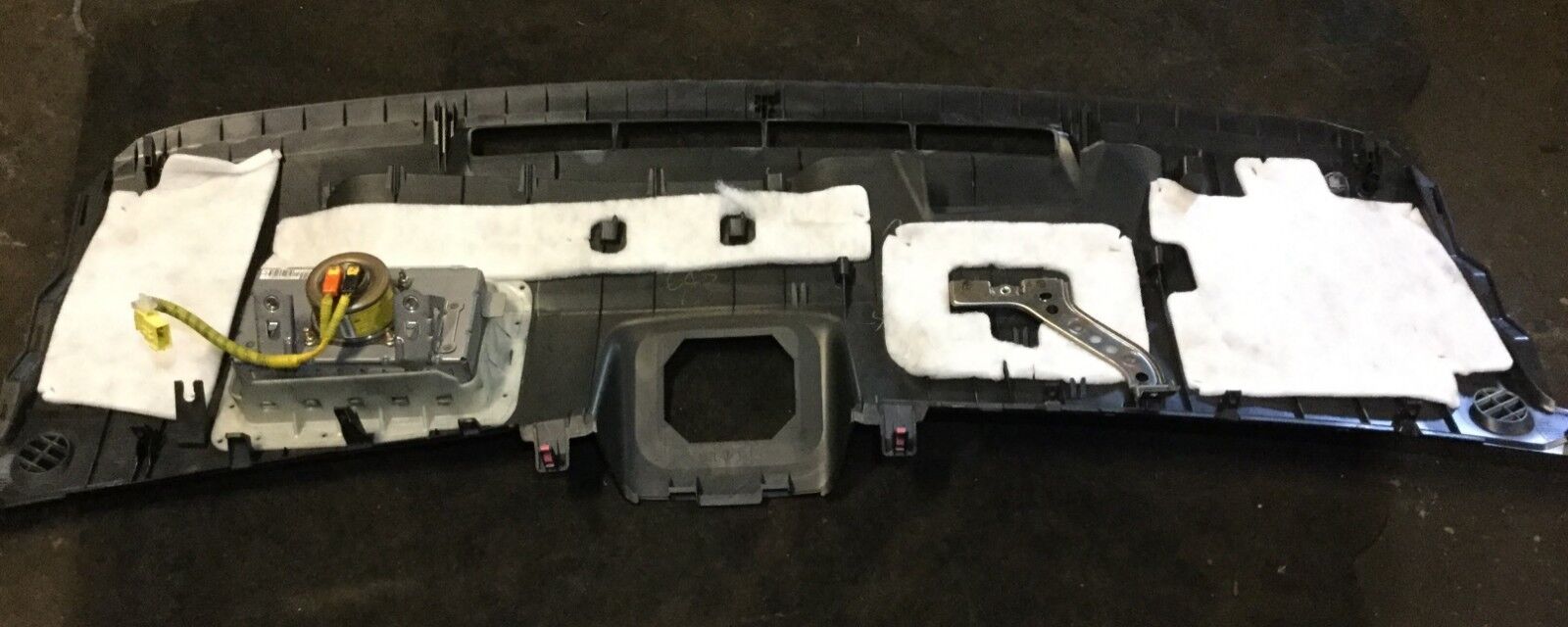 2004-2009 Toyota Prius Dashboard Panel Pad Replacement 55300-47040-C0 - Perfect for Interior Repair & Car Customization