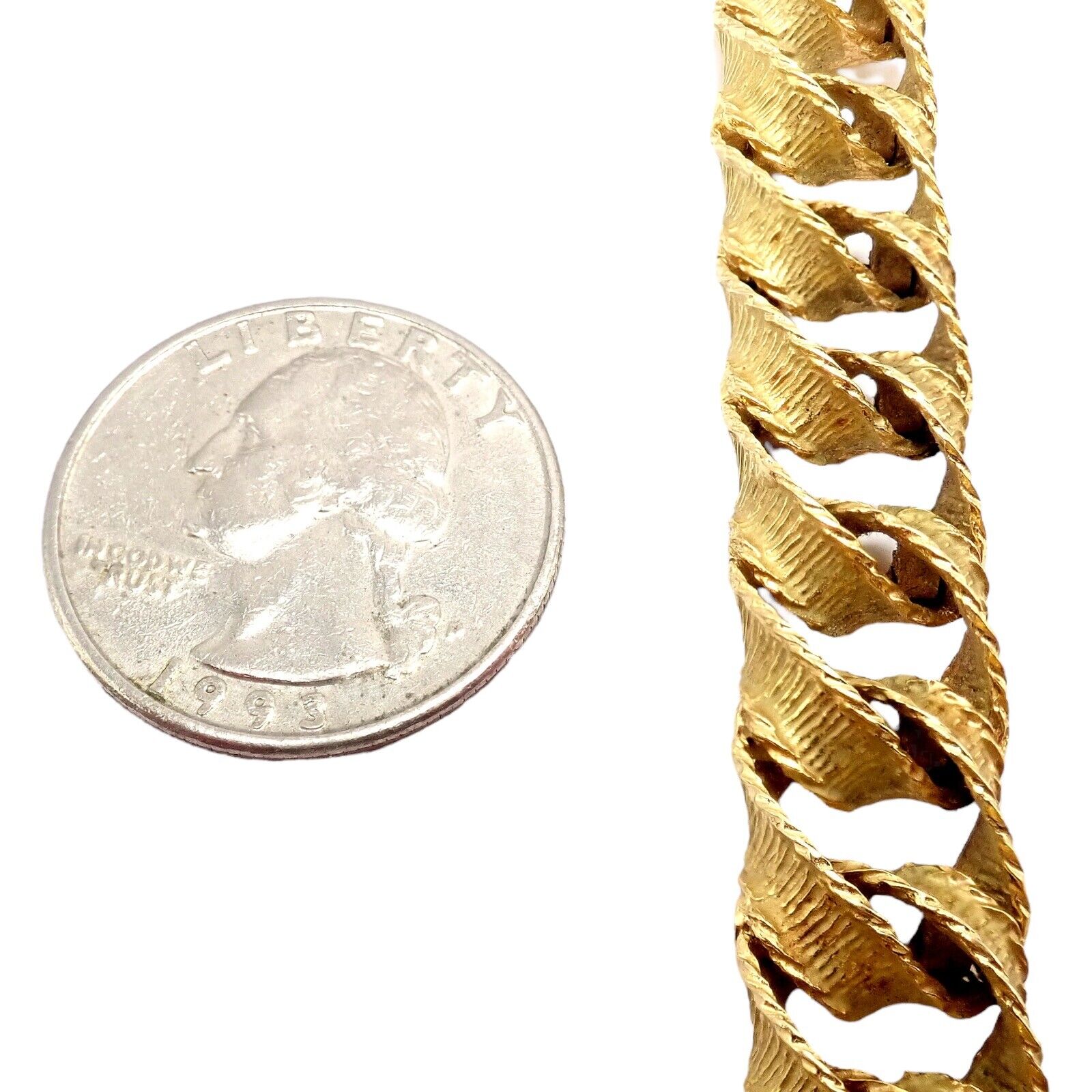 Authentic Vintage Tiffany & Co 18k Yellow Gold France Ribbon Curb Bracelet from 1987 - Luxury Jewelry Gift for Women, Perfect for Anniversaries & Special Occasions