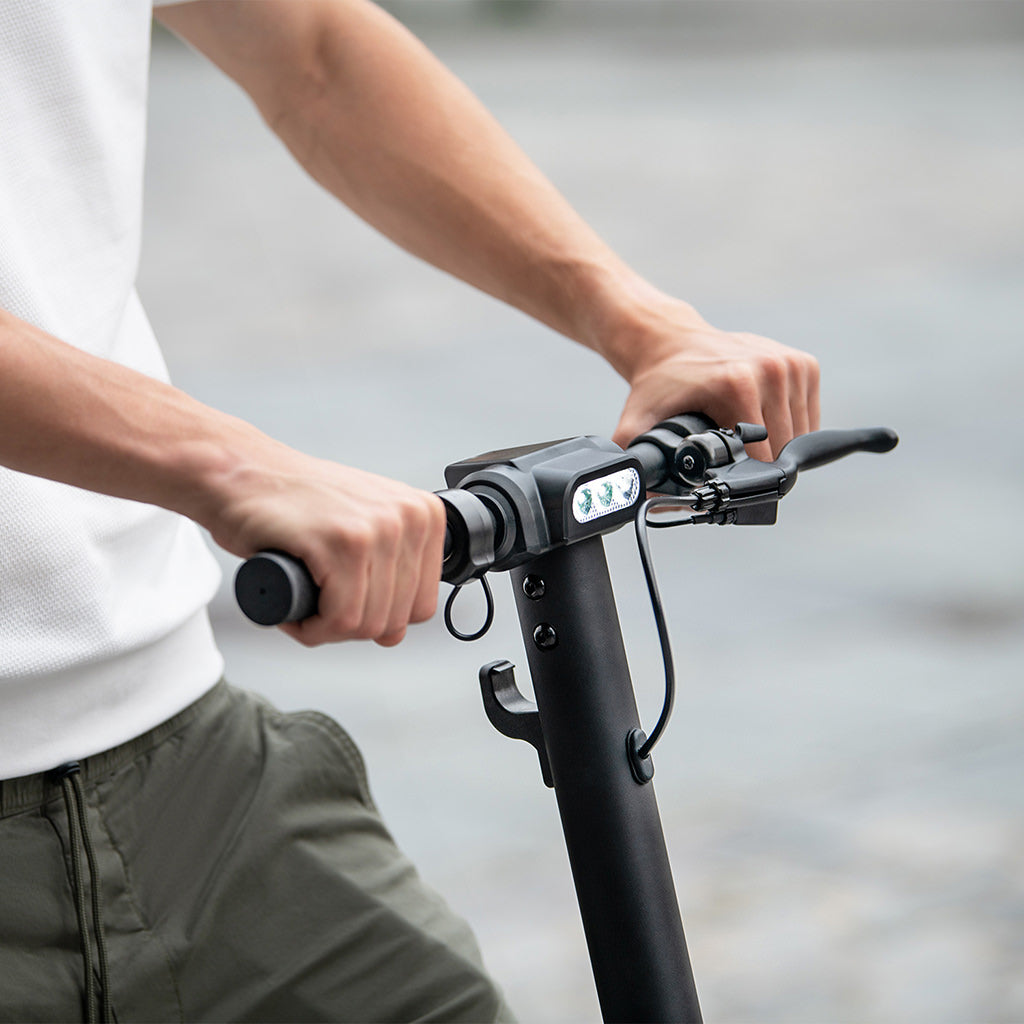Canyon Electric Scooter for Adults - 350W Motor, 18.6 MPH, 15.5 Mile Range - Foldable Commuter E-Scooter for Urban Travel & Last-Mile Transportation