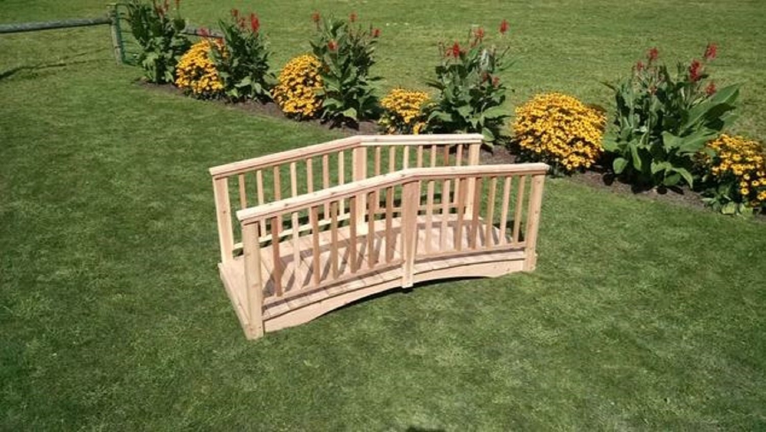 A & L Furniture Cedar Wood Baluster Bridge - Handcrafted Rustic Home Decor for Gardens, Patios, and Outdoor Spaces