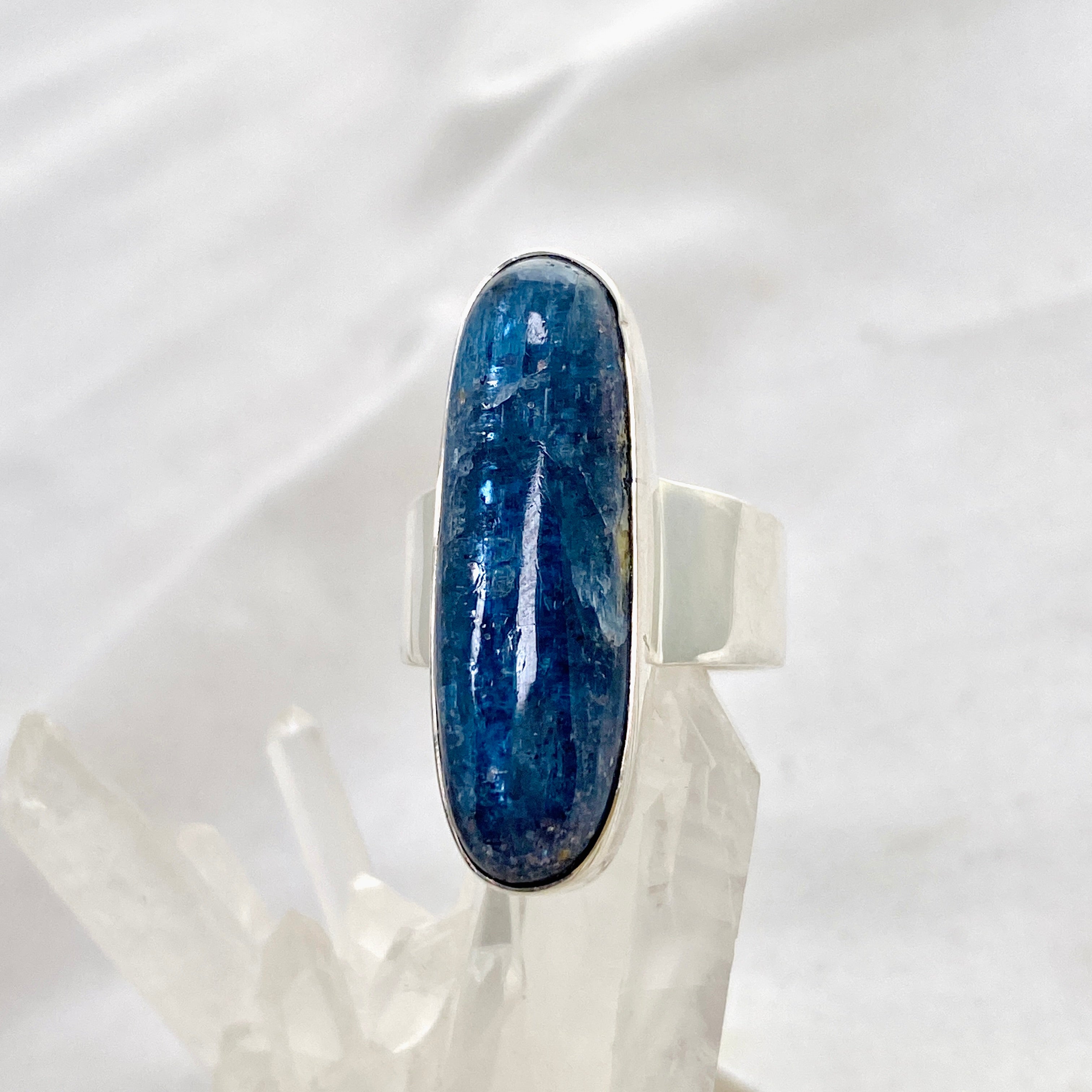 Blue Kyanite Oval Cabochon Ring - Size 8.5 - KRGJ3284 - Perfect for Spiritual Healing, Meditation & Energy Work