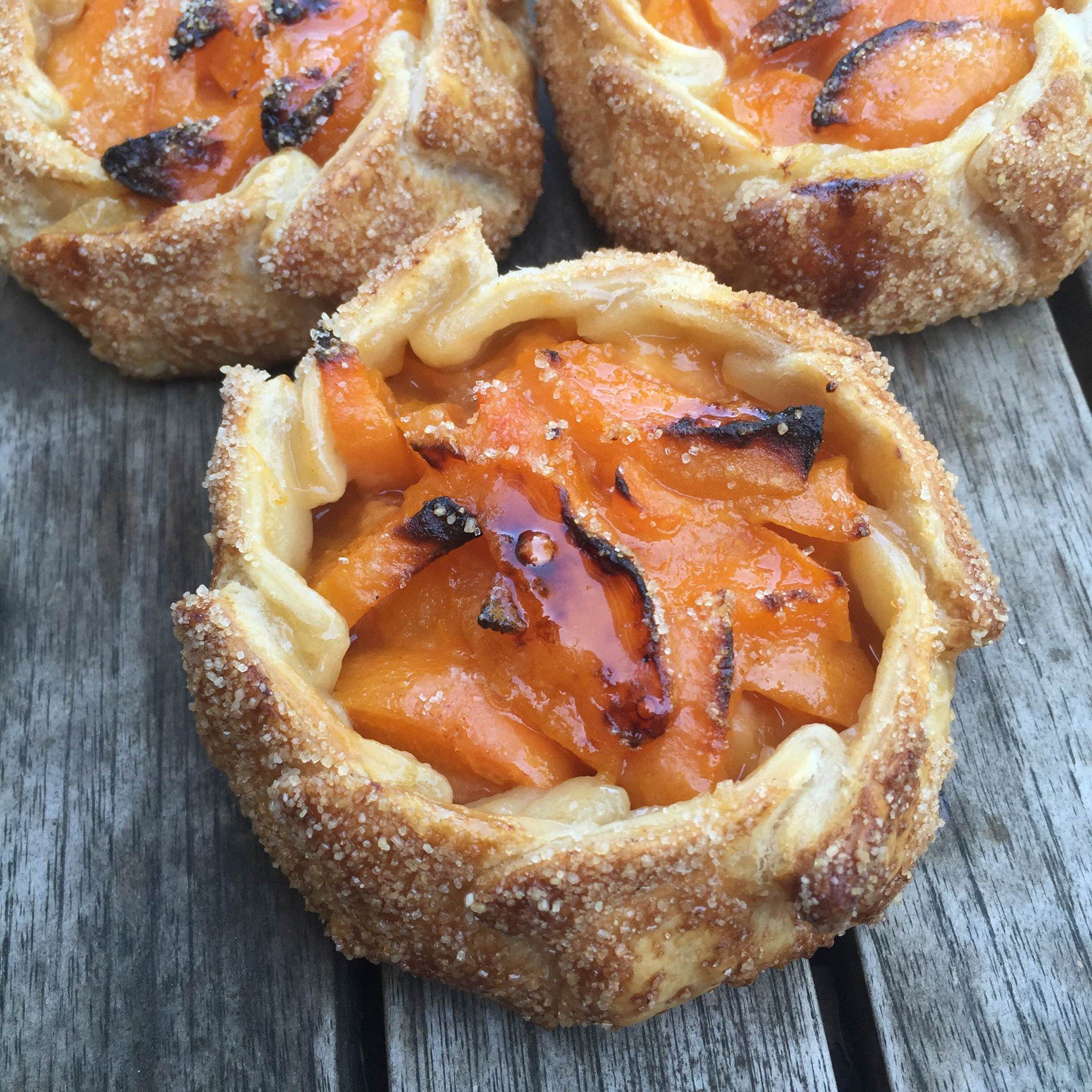 Delicious Apricot Tartlets - Sweet & Flaky Mini Pastries for Dessert, Tea Time & Holiday Parties | Perfect for Gifting & Entertaining