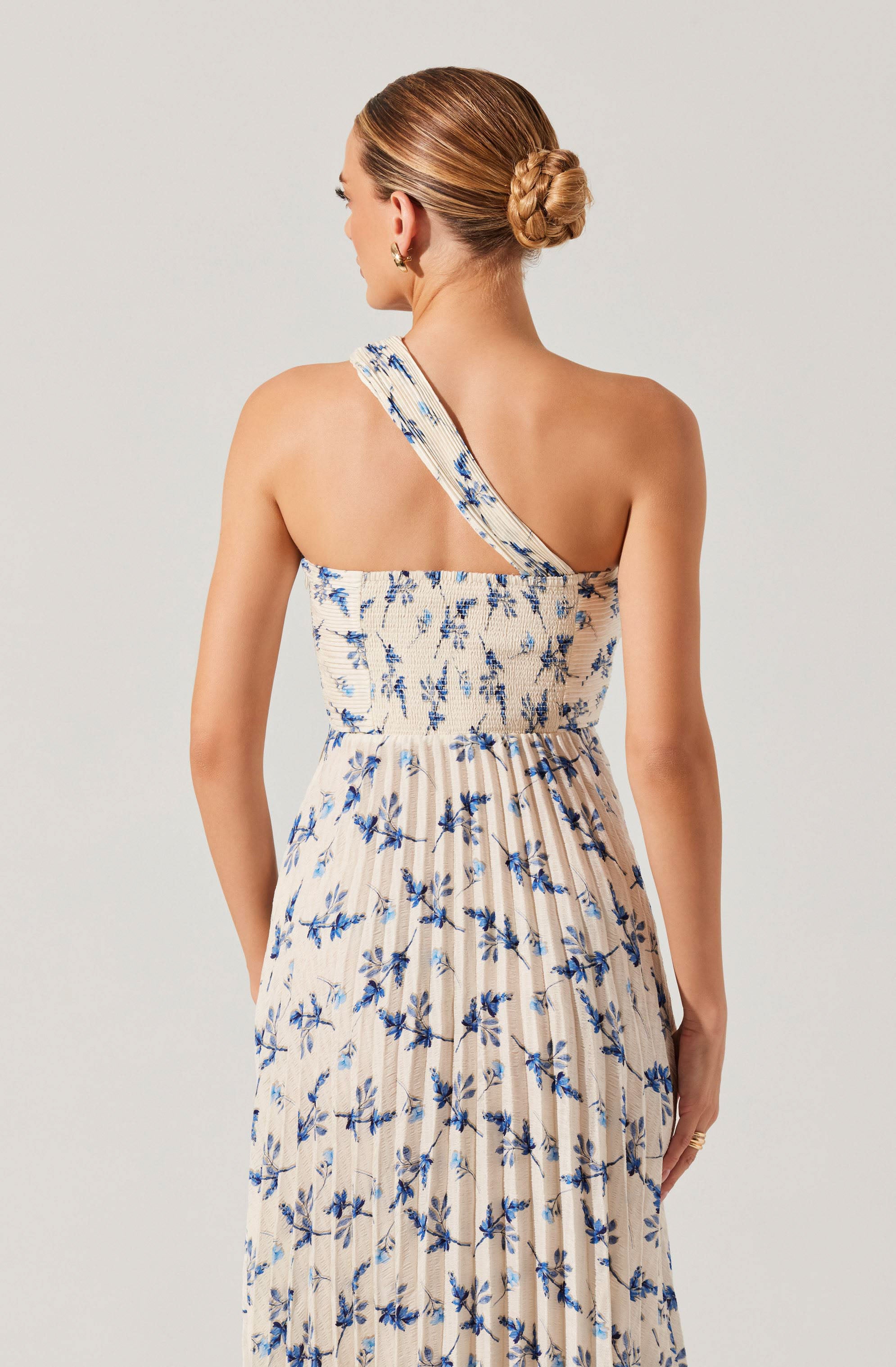 Rasya Pleated Floral Maxi Dress for Women - Elegant Summer Beach Wedding Party Dress with Flowy Skirt | Perfect for Vacation, Date Night & Special Occasions