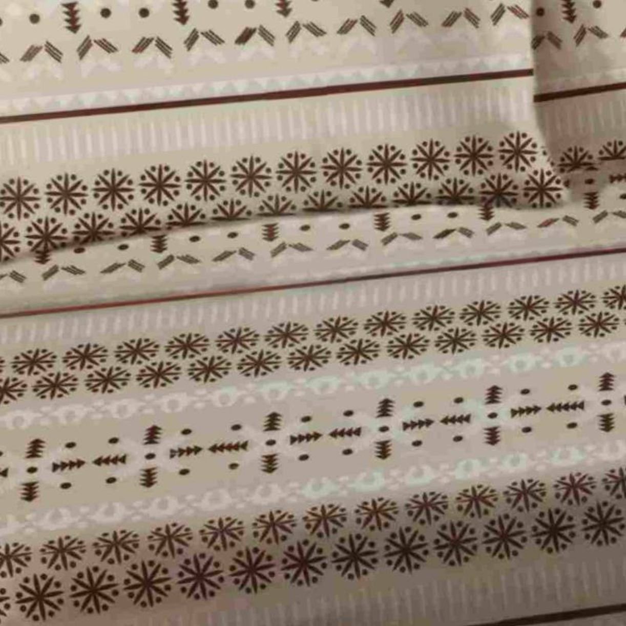Premium Heavyweight Ivory & Red Fairisle Flannel Sheet Set - Full Size Bed Sheets for Cozy Winter Nights - Soft & Warm Bedding for Cold Weather Comfort
