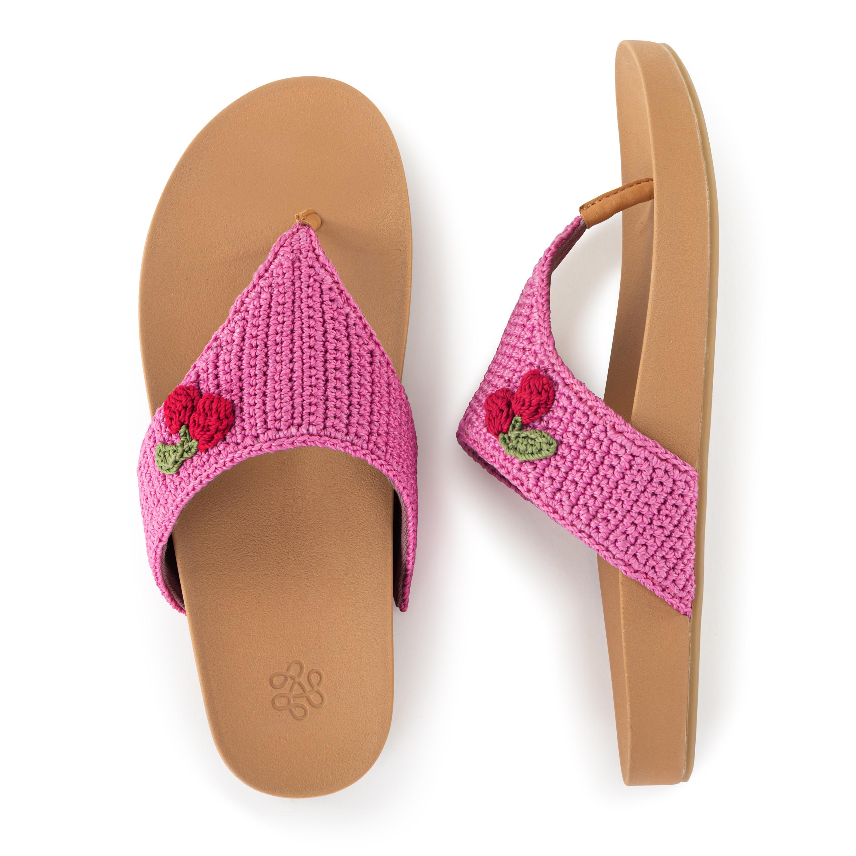 Everly Women's Comfortable Flat Sandals - Lightweight & Breathable Summer Shoes for Walking, Beach, and Casual Outings