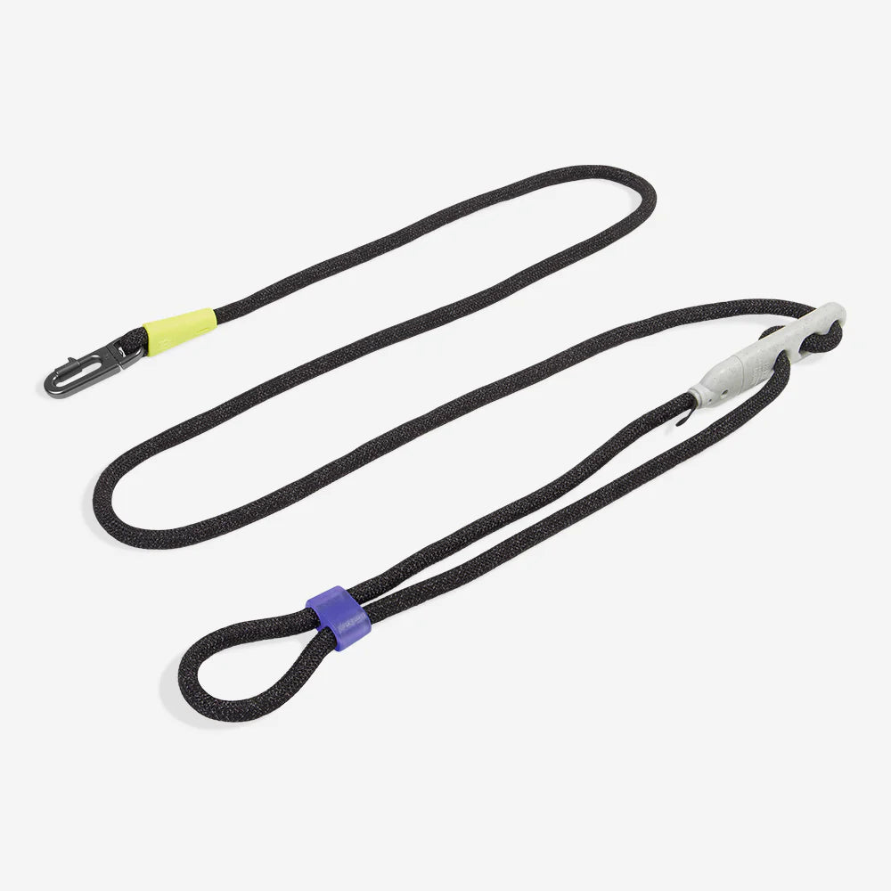Hands Free Dog Leash for Walking & Running - Adjustable Waist Belt with Reflective Stitching - Perfect for Jogging, Hiking & Outdoor Adventures - Zee.Dog Nox