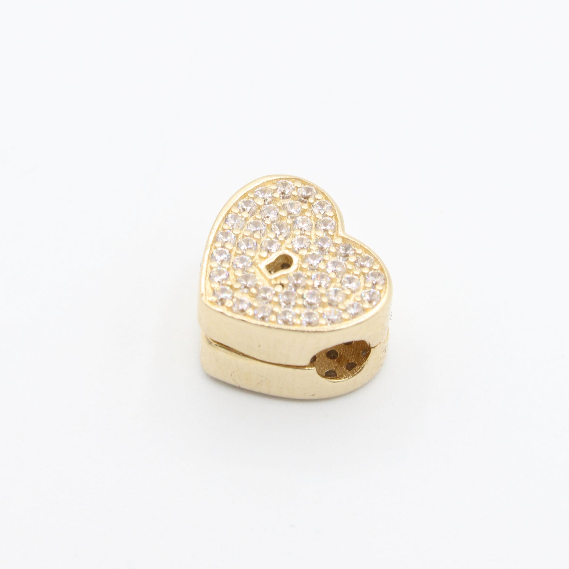 14K Gold Closed Heart Charm Pendant - Elegant Jewelry for Necklaces & Bracelets - Perfect for Gifts, Anniversaries, and Everyday Wear