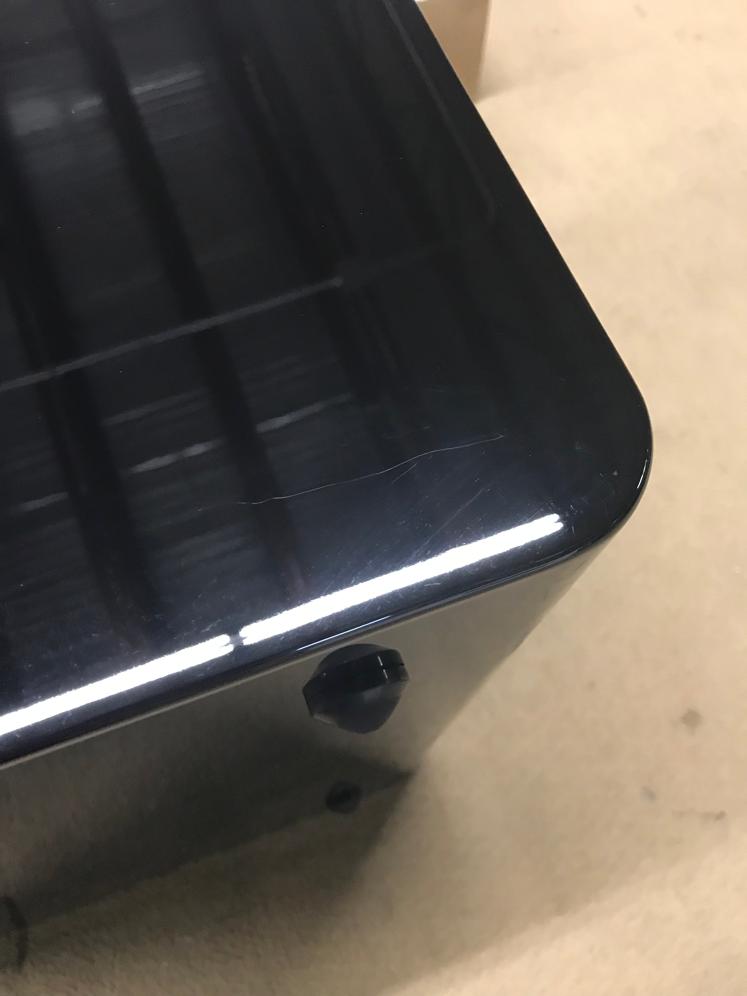 SB16 Ultra High-Gloss Piano Black Power Outlet - 2278 Model for Home, Office & Studio Use