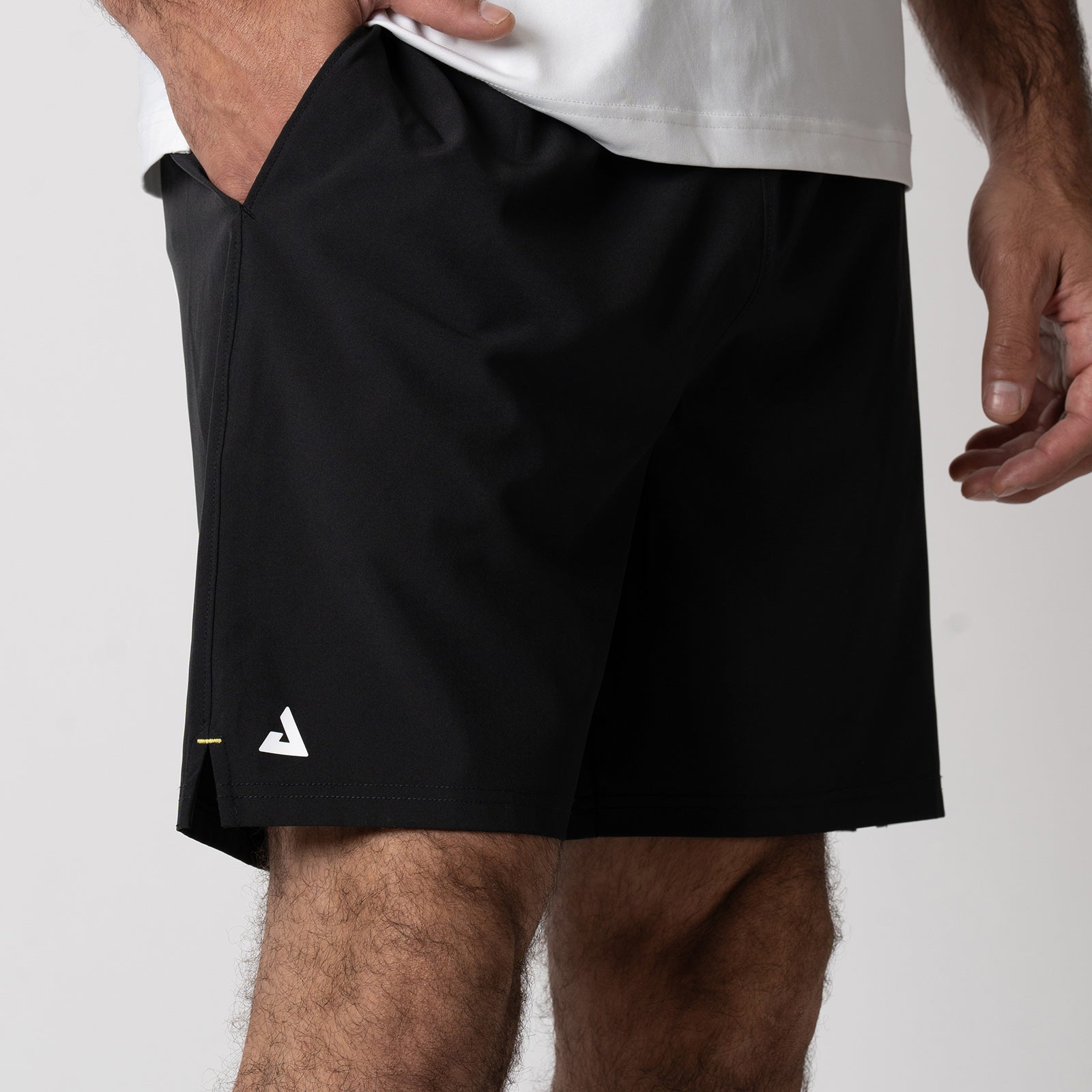 Men's Woven Shorts - 7-Inch Inseam Comfortable Casual Summer Shorts for Outdoor Activities, Beach, and Travel