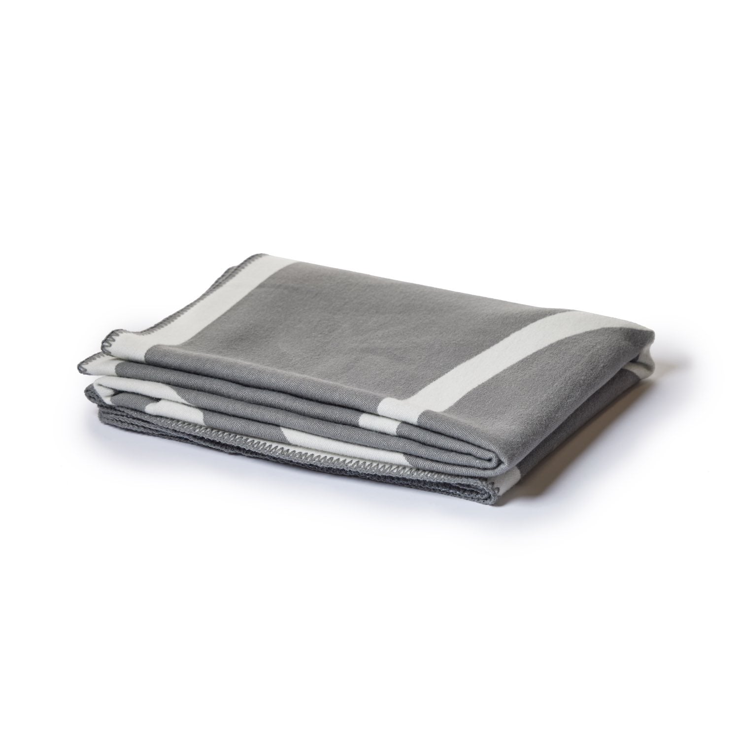 Cozy Classic Gray Throw Blanket - Soft & Warm Fleece Blanket for Couch, Bed, and Home Decor - Perfect for Relaxing, Gifting, and Winter Comfort