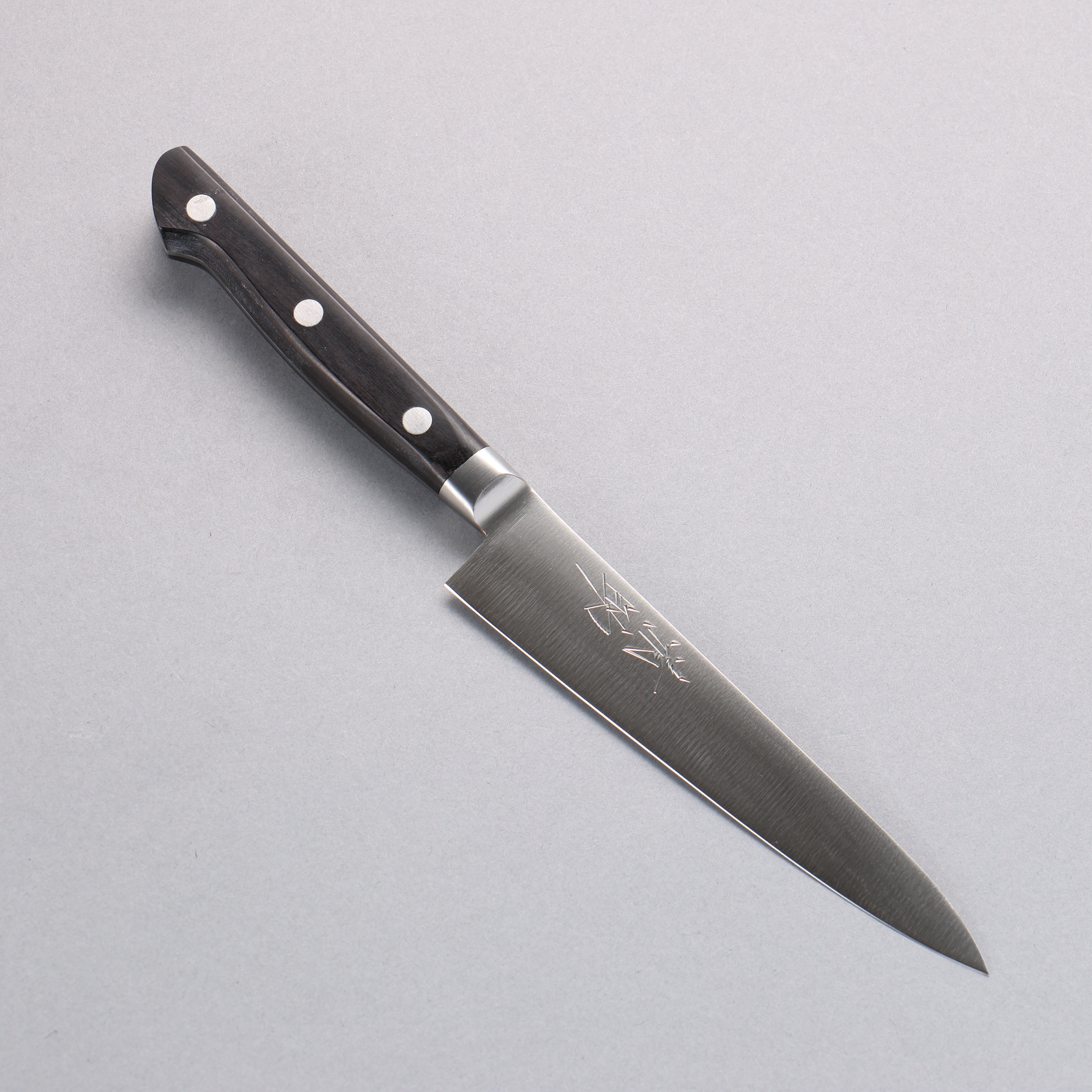 Seisuke VG1 Petty Utility Knife 135mm - Japanese Stainless Steel Blade with Black Pakkawood Handle - Perfect for Slicing, Peeling & Precision Kitchen Tasks