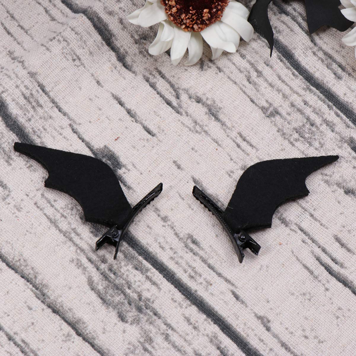 Beaupretty 6 Pack Bat Wing Hair Clips - Gothic Devil Halloween Hair Barrettes for Women, Black Horror Hairpins for Cosplay, Goth Party Accessories & Costume Props - Perfect for Halloween, Cosplay, Themed Parties & Gothic Fashion