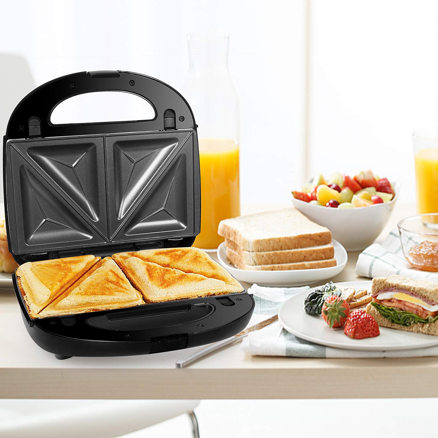 Gotoll 3-in-1 Sandwich Maker, 750W Non-Stick Waffle Iron & Panini Press - Perfect for Breakfast, Snacks, and Quick Meals at Home or Office