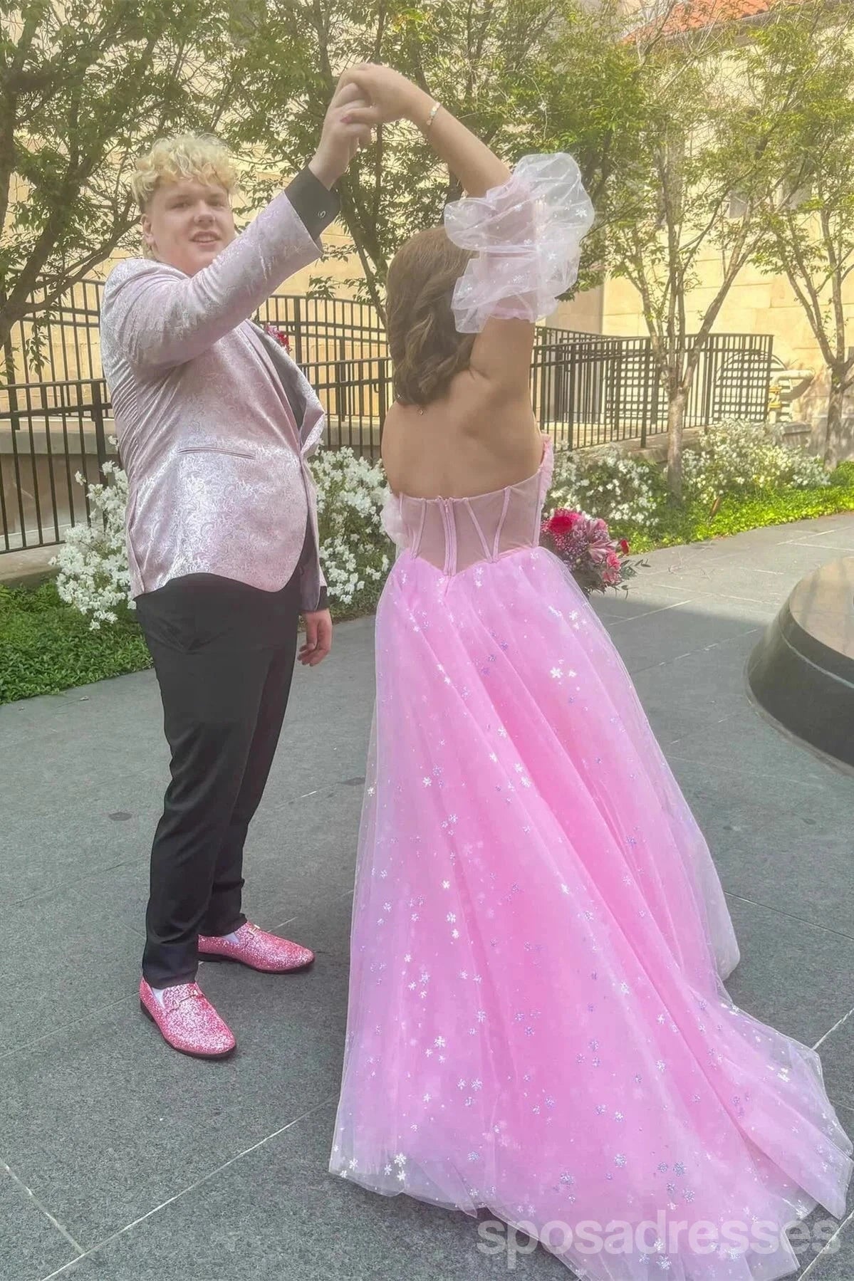 Elegant Pink A-Line Off Shoulder Long Prom Dress for Women - Perfect for Evening Parties, Formal Events & Special Occasions