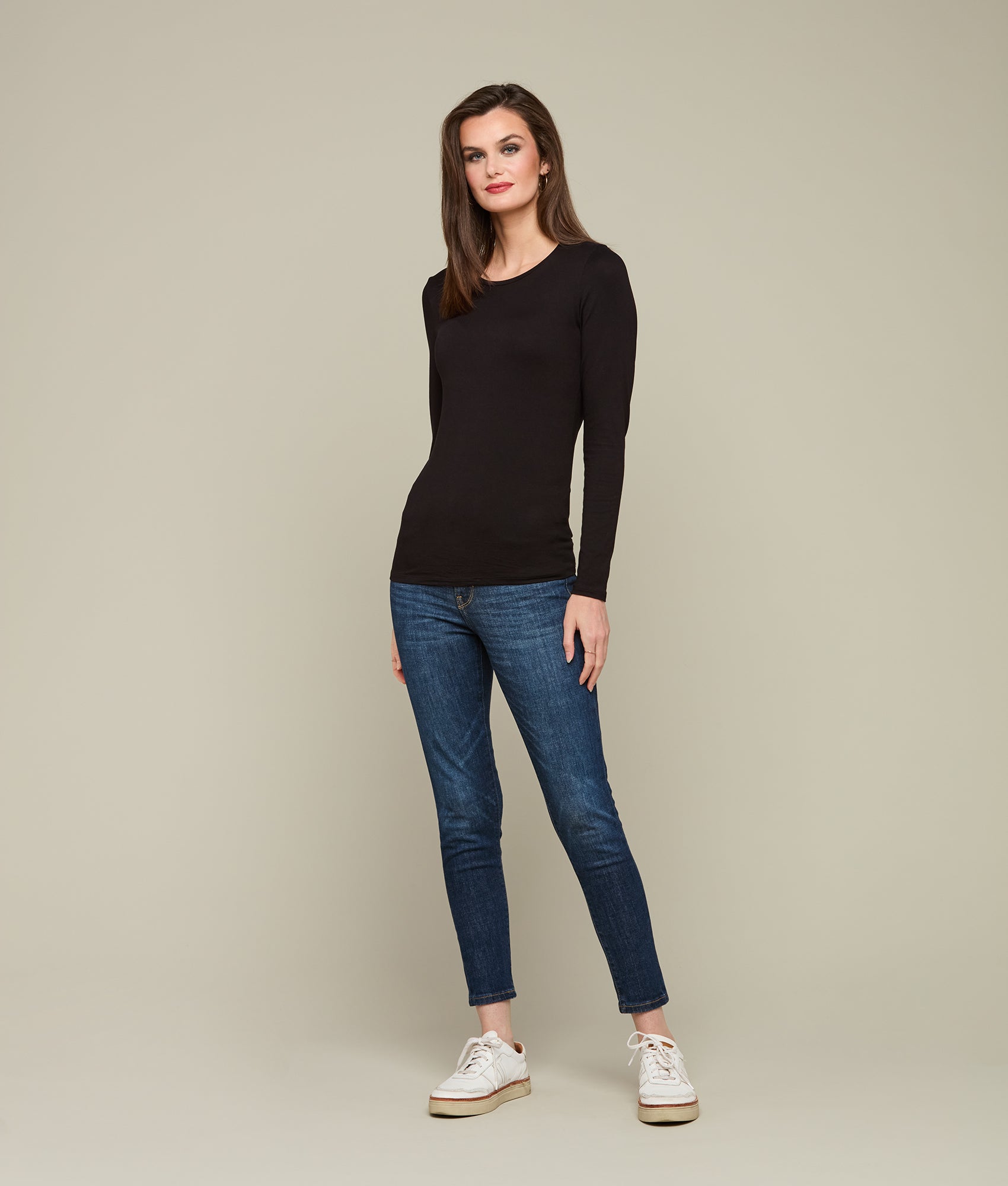 Soft Touch Long Sleeve T-Shirt for Women & Men - Comfortable Cotton Blend Black Top for Everyday Wear, Work & Casual Outfits