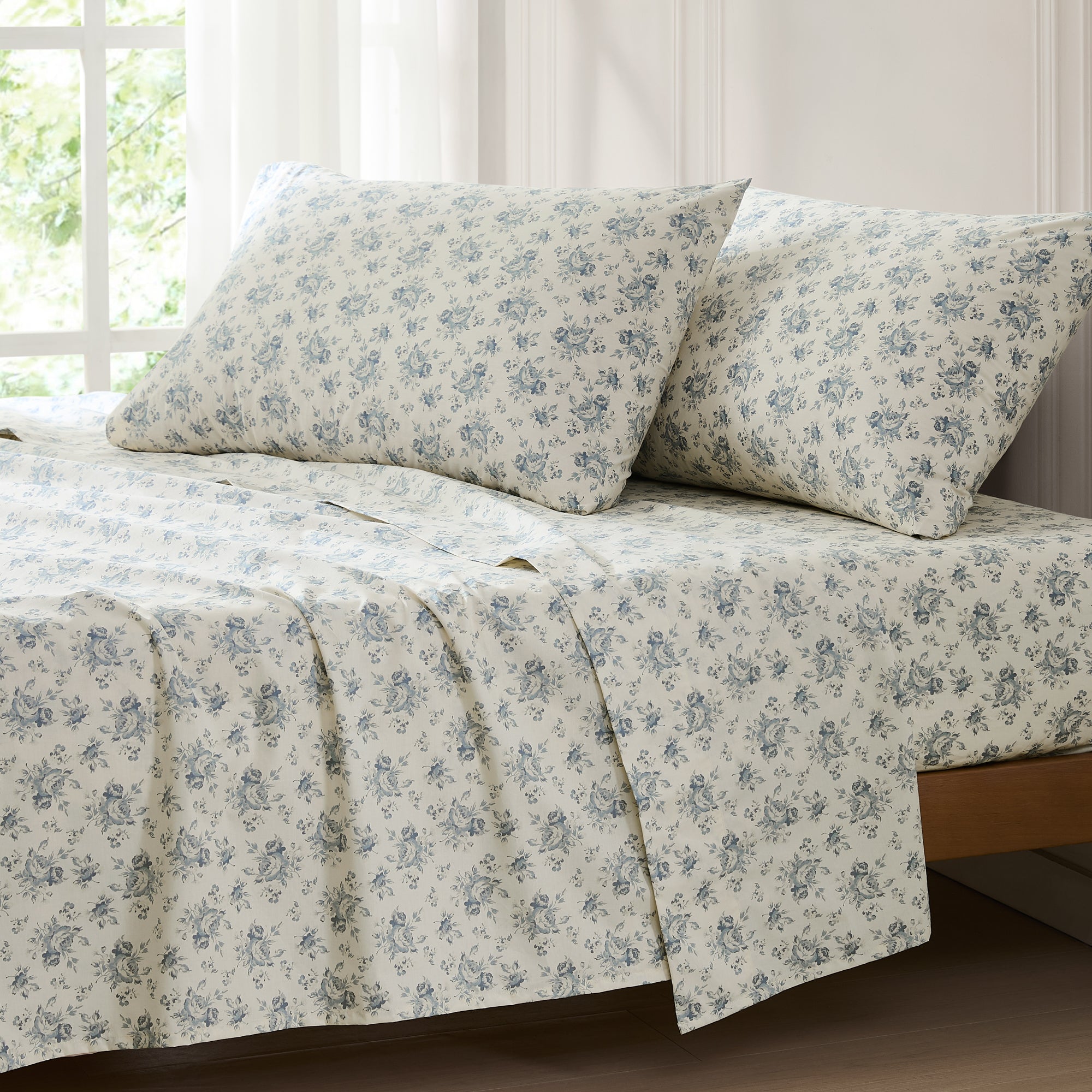 Premium 100% Cotton Rose Garden Bed Sheet Set - Queen Size, Soft & Breathable for All Seasons - Perfect for Home, Hotel, and Guest Room Decor