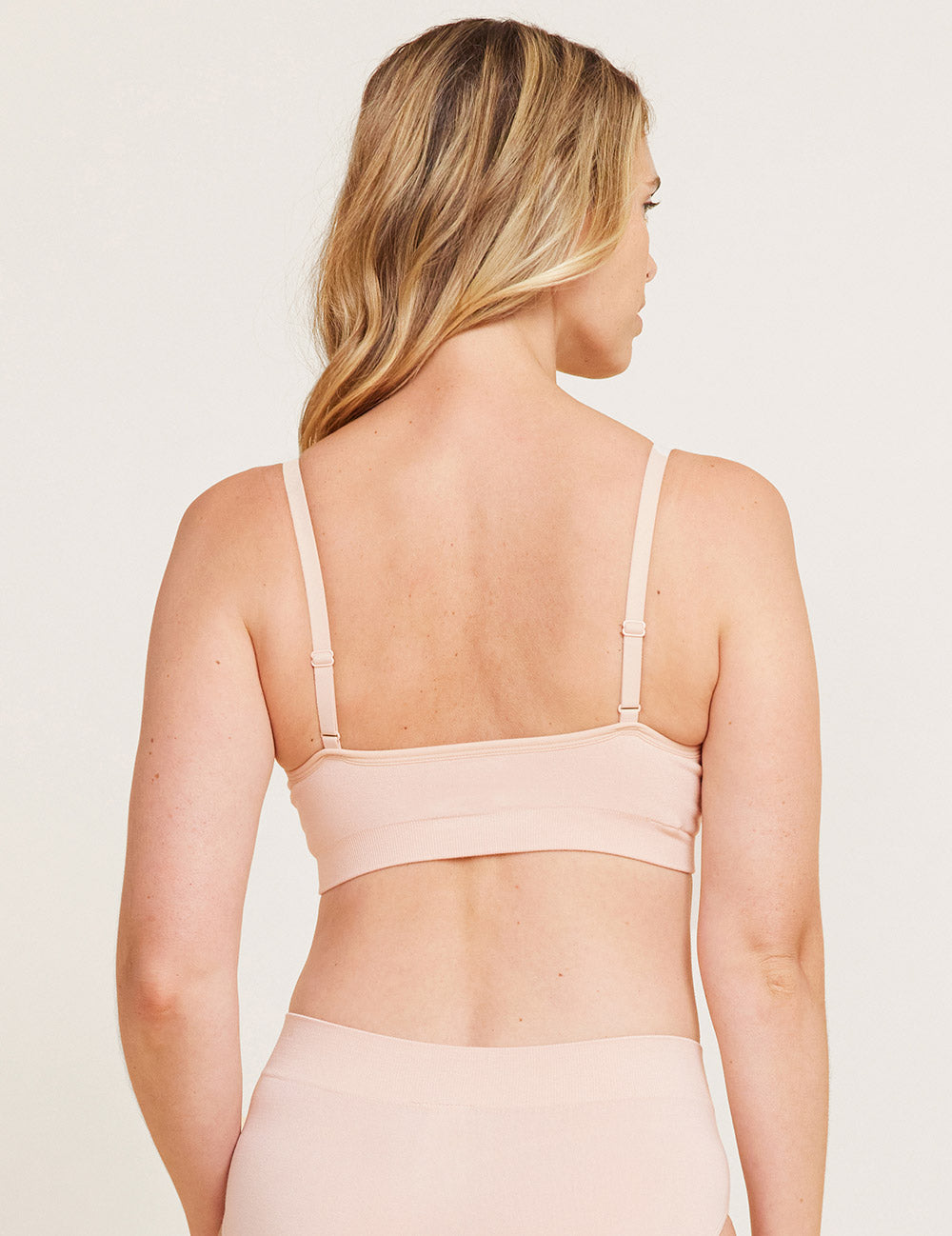 Wireless T-Shirt Bra - Comfortable Seamless Underwire-Free Bra in Rosewood for Everyday Wear & Layering