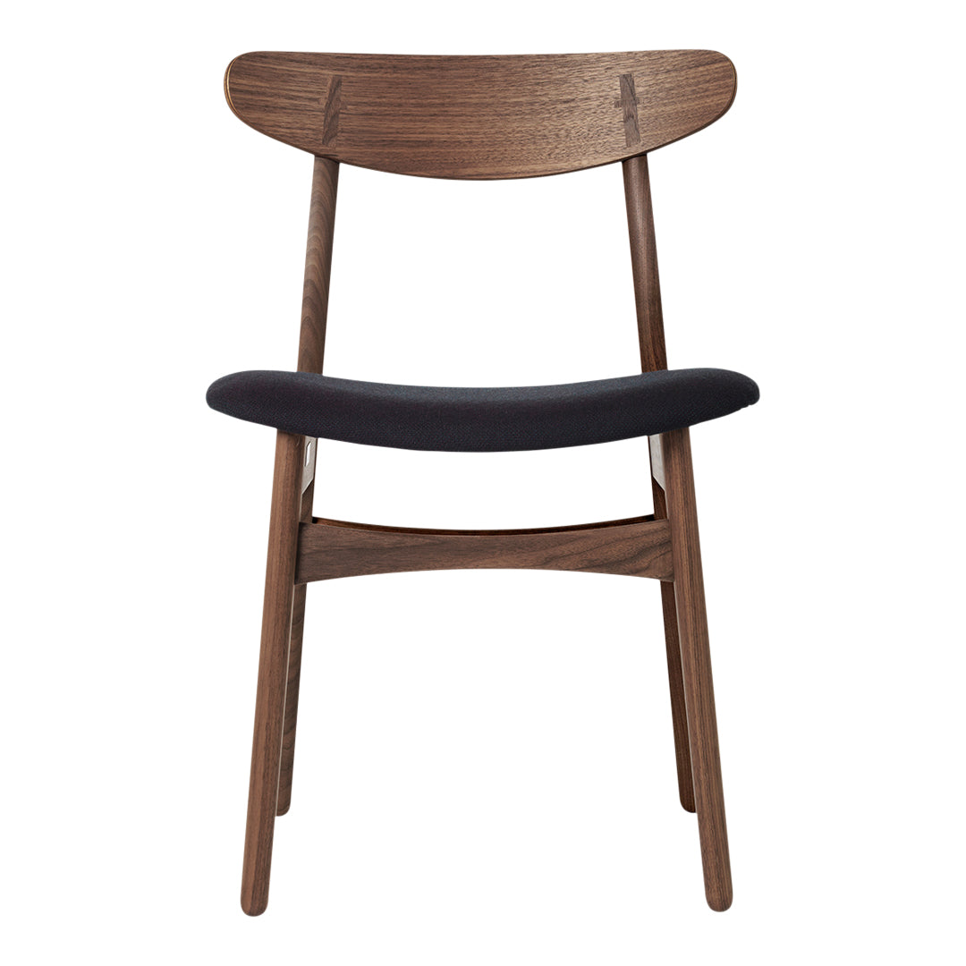 Wegner CH30P Chair by Carl Hansen & Son | Modern Scandinavian Dining Chair for Home & Office | Perfect for Dining Rooms, Kitchens & Workspaces