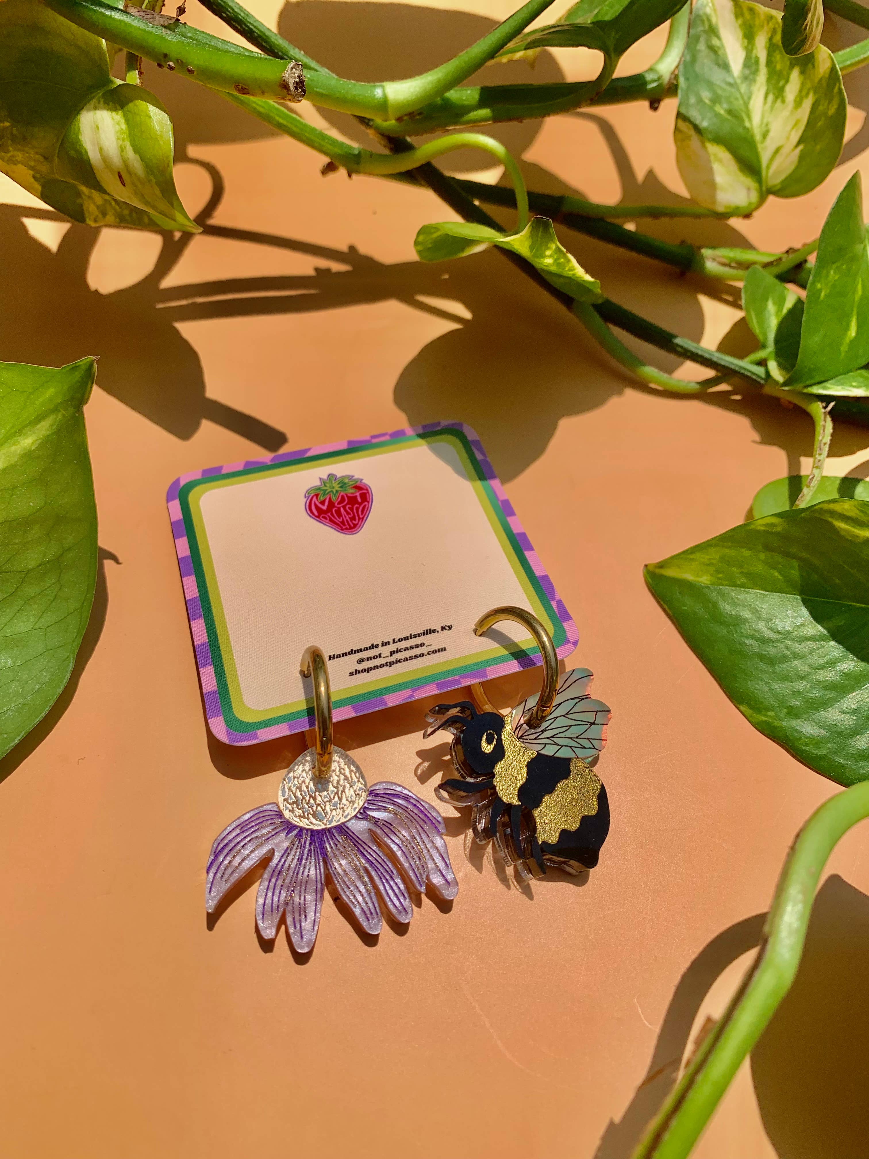 Bee and Flower Acrylic Earrings for Women - Cute Dainty Floral Dangle Drop Earrings - Perfect for Spring, Summer, Wedding, Party & Everyday Wear