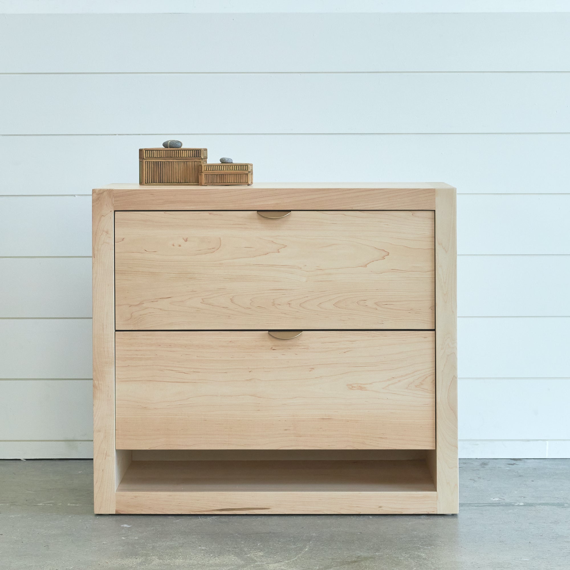 Malibu Wood Dresser - Solid Wood Bedroom Dresser with 6 Drawers, Modern Storage Cabinet for Clothes & Accessories | Perfect for Bedroom, Living Room & Guest Room Organization