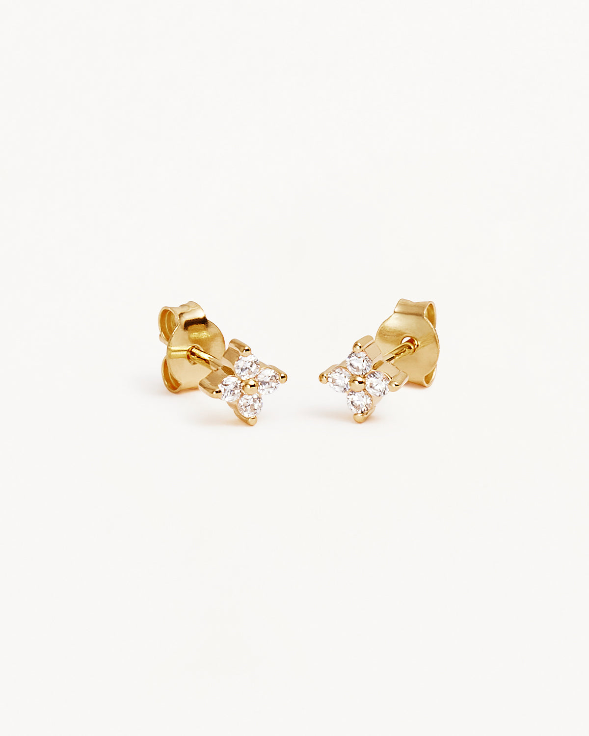 18K Gold Vermeil Crystal Bloom Stud Earrings for Women – Elegant Floral Earrings for Everyday Wear, Gift Giving & Special Occasions