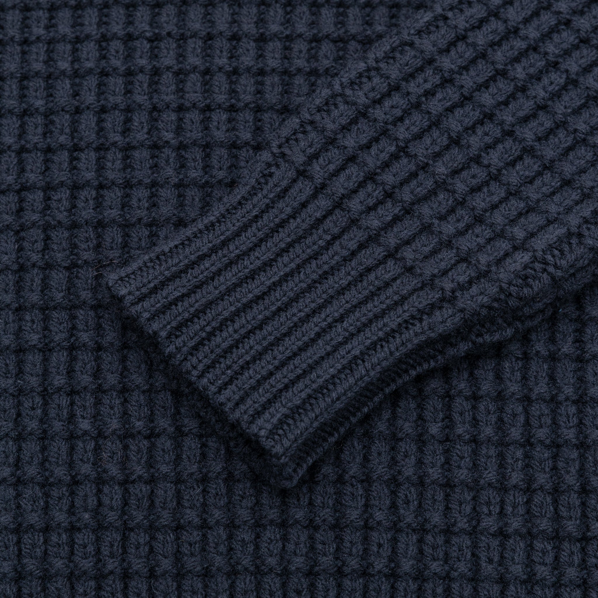 Double Weave Pure Wool Sweater for Men & Women - Warm & Cozy Winter Knitwear for Outdoor Activities & Casual Wear