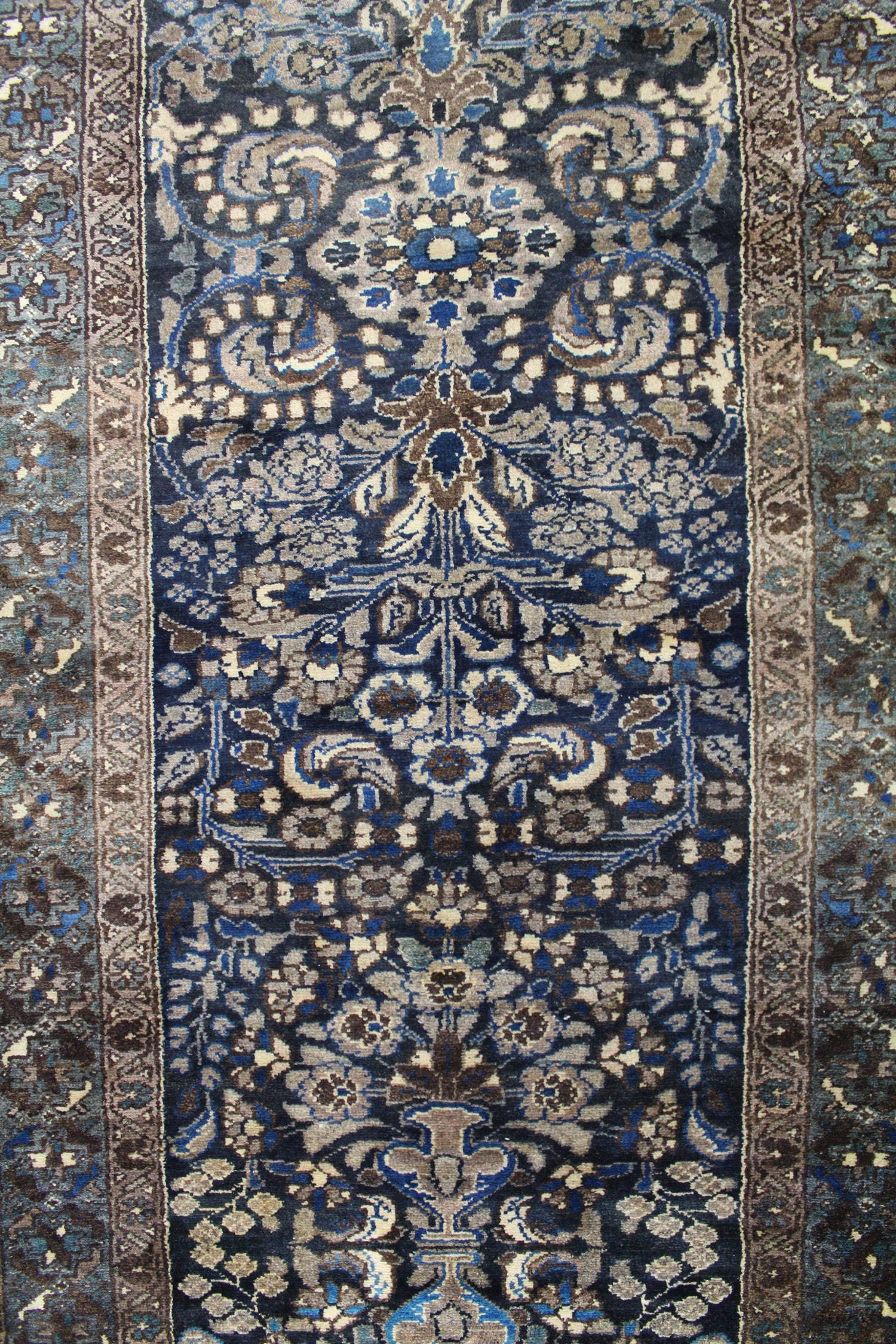 Antique Malayer Handwoven Traditional Persian Rug - J62841 - Perfect for Living Room, Bedroom & Home Decor