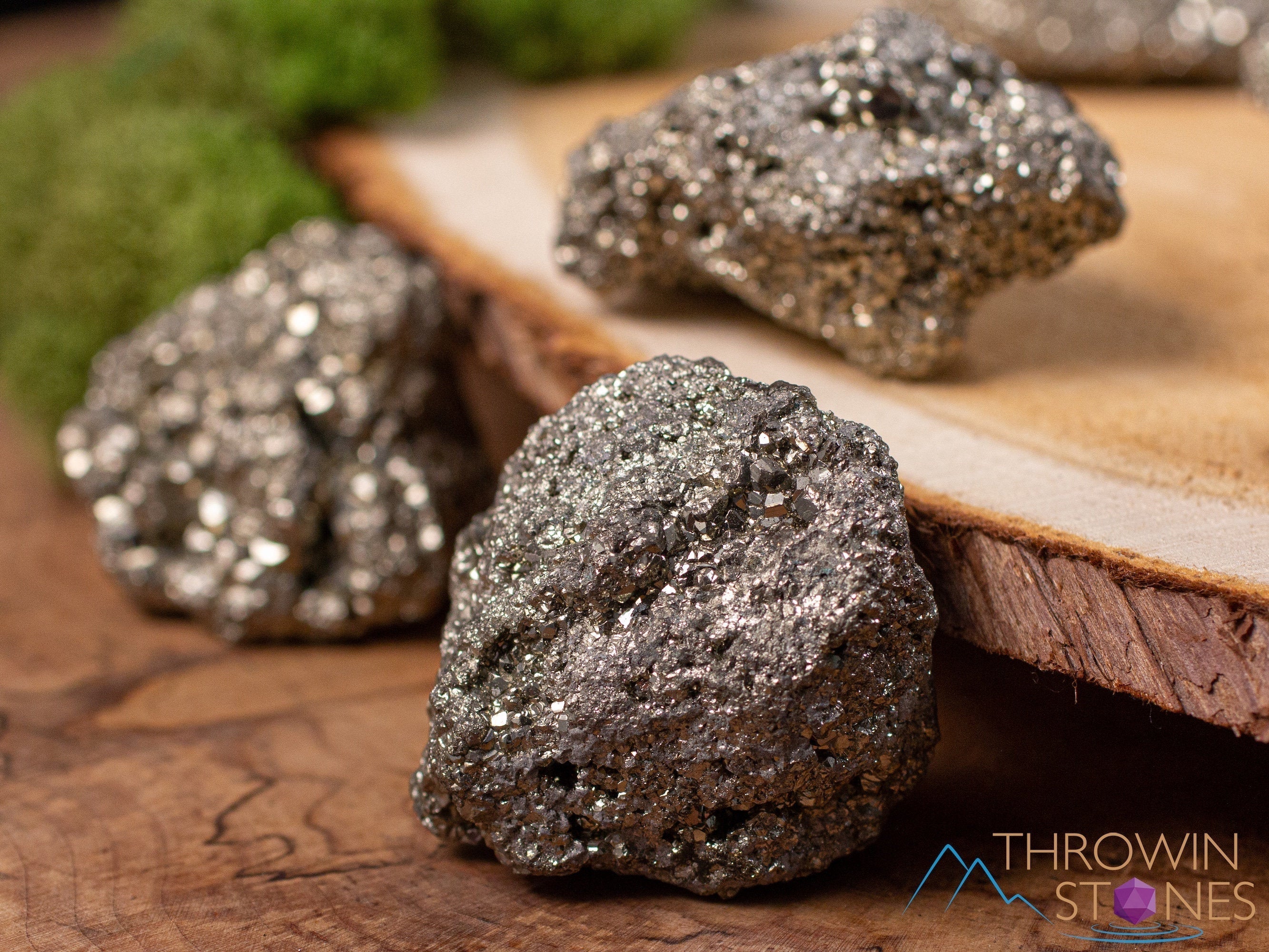 PYRITE Raw Crystal Cluster - Large Natural Crystals, Fools Gold Specimen | Metaphysical Healing Stone, Home & Office Decor | Perfect for Meditation, Reiki, and Mineral Collection (E1846)