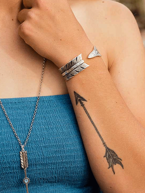 Montana Silversmiths BC4885 Women's Timber Ridge Arrow Cuff Bracelet in Sterling Silver - Perfect for Western Fashion, Boho Style & Everyday Wear