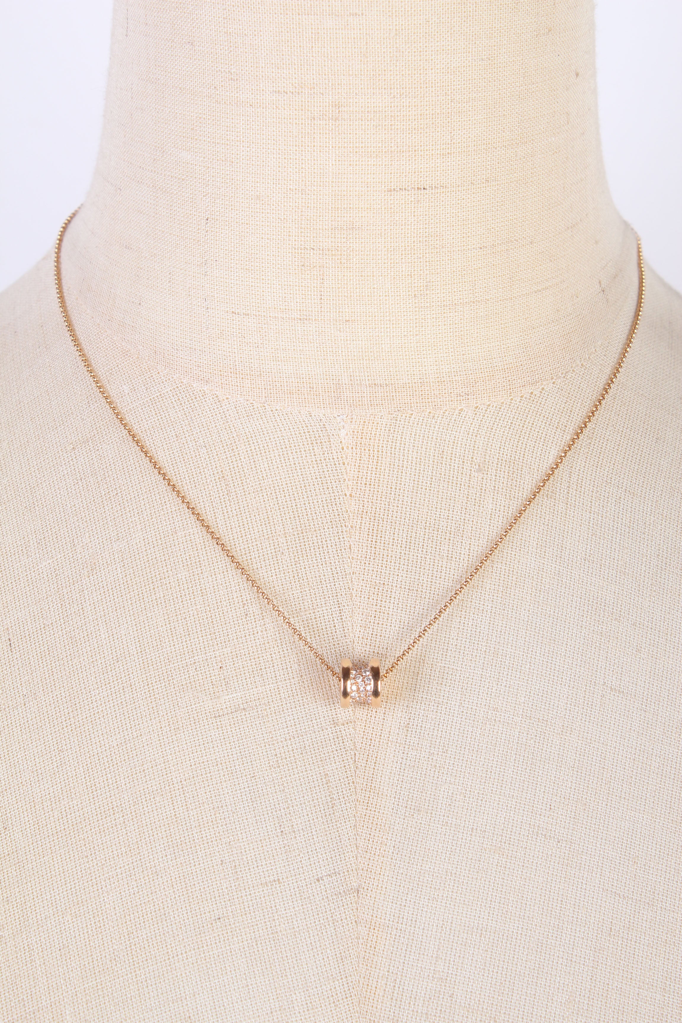 18K Gold Diamond B.zero1 Pendant Necklace for Women - Luxury Jewelry Gift for Anniversary, Birthday & Special Occasions