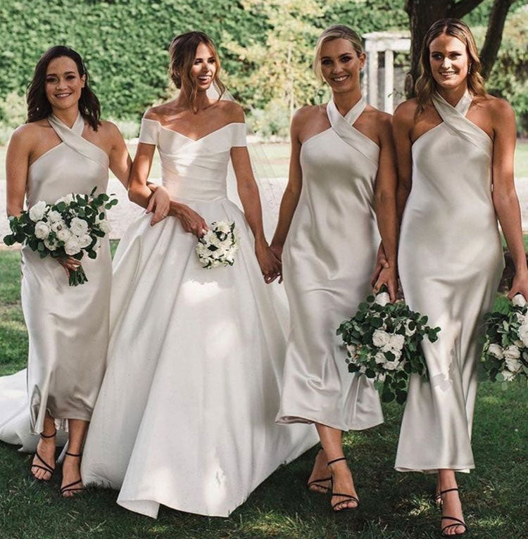 Elegant Ivory Sheath Bridesmaid Dress - Halter Neck Sleeveless Wedding Guest Gown for Formal Events & Special Occasions