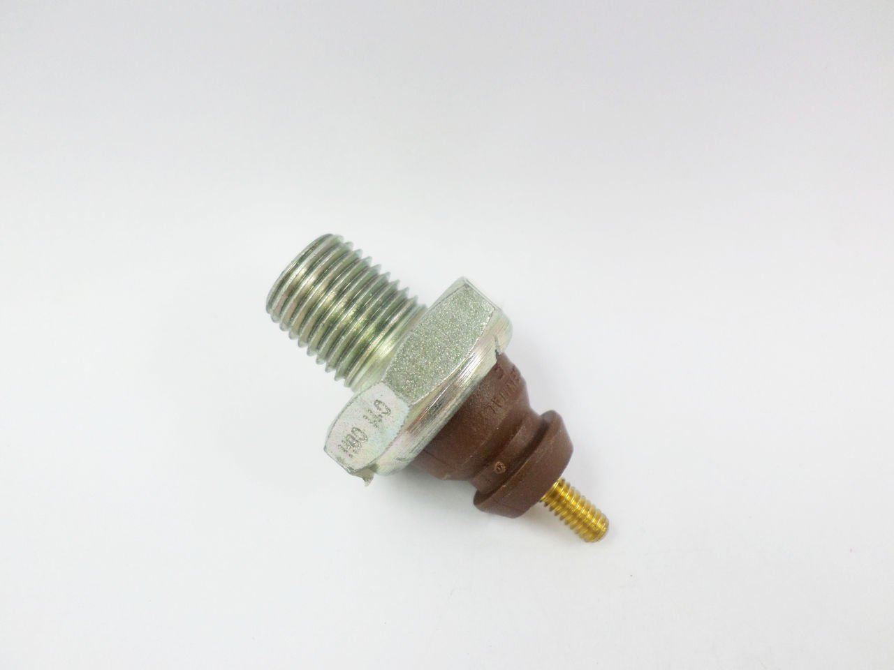 FACET Engine Oil Pressure Switch 7.0011 - Compatible with Ford OEM D4AZ9278A, 3466716, 90AB9278AB, 1414897, 6086163, 81AB9278BA, 81AE9278BA, 6080608 & Mazda 1E0018501, 1E0018501A, 1E1018501, C20118501 - Reliable Replacement for Engine Protection & Performance