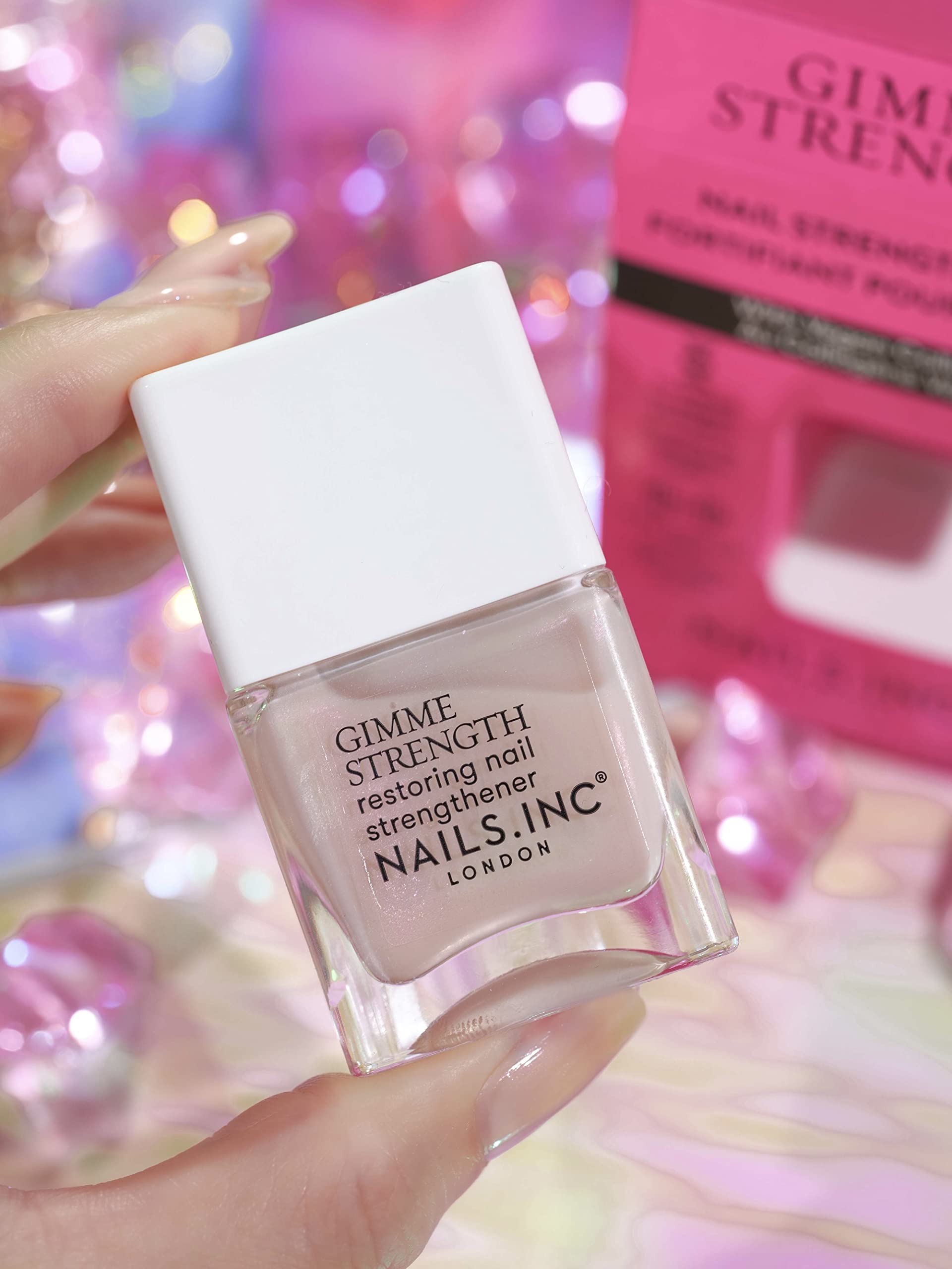 Nails.INC Gimme Strength Nail Treatment - Vegan Collagen Nail Strengthener with Shimmering Highlighter, Cruelty-Free & Vegan Formula | Perfect for Weak, Brittle Nails & At-Home Manicures