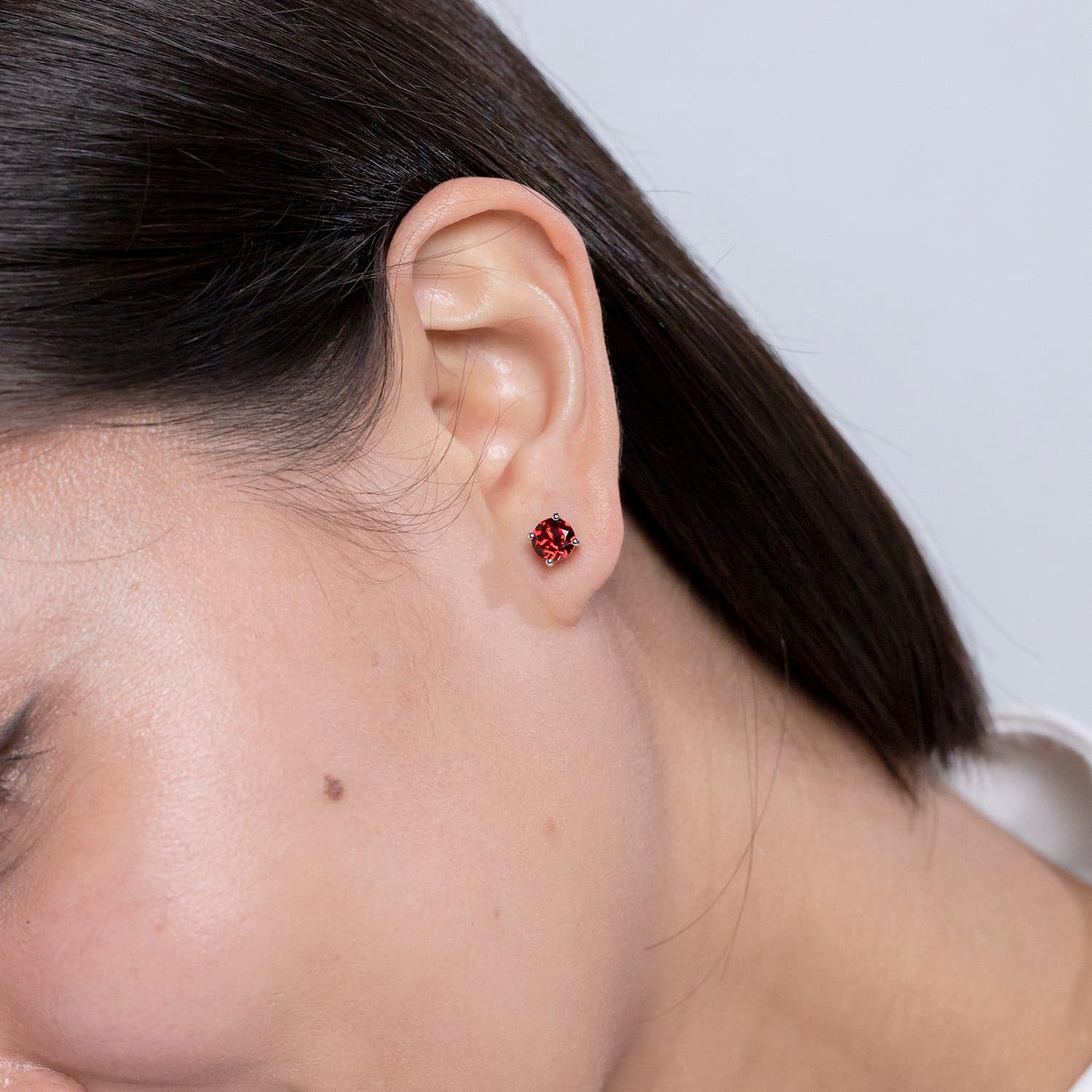 Natural Round Garnet Stud Earrings in Sterling Silver, 14K Solid Gold & Platinum | January Birthstone Jewelry for Women | Perfect Birthday, Engagement, Anniversary & Wedding Gift | Elegant Everyday Wear & Special Occasion Jewelry