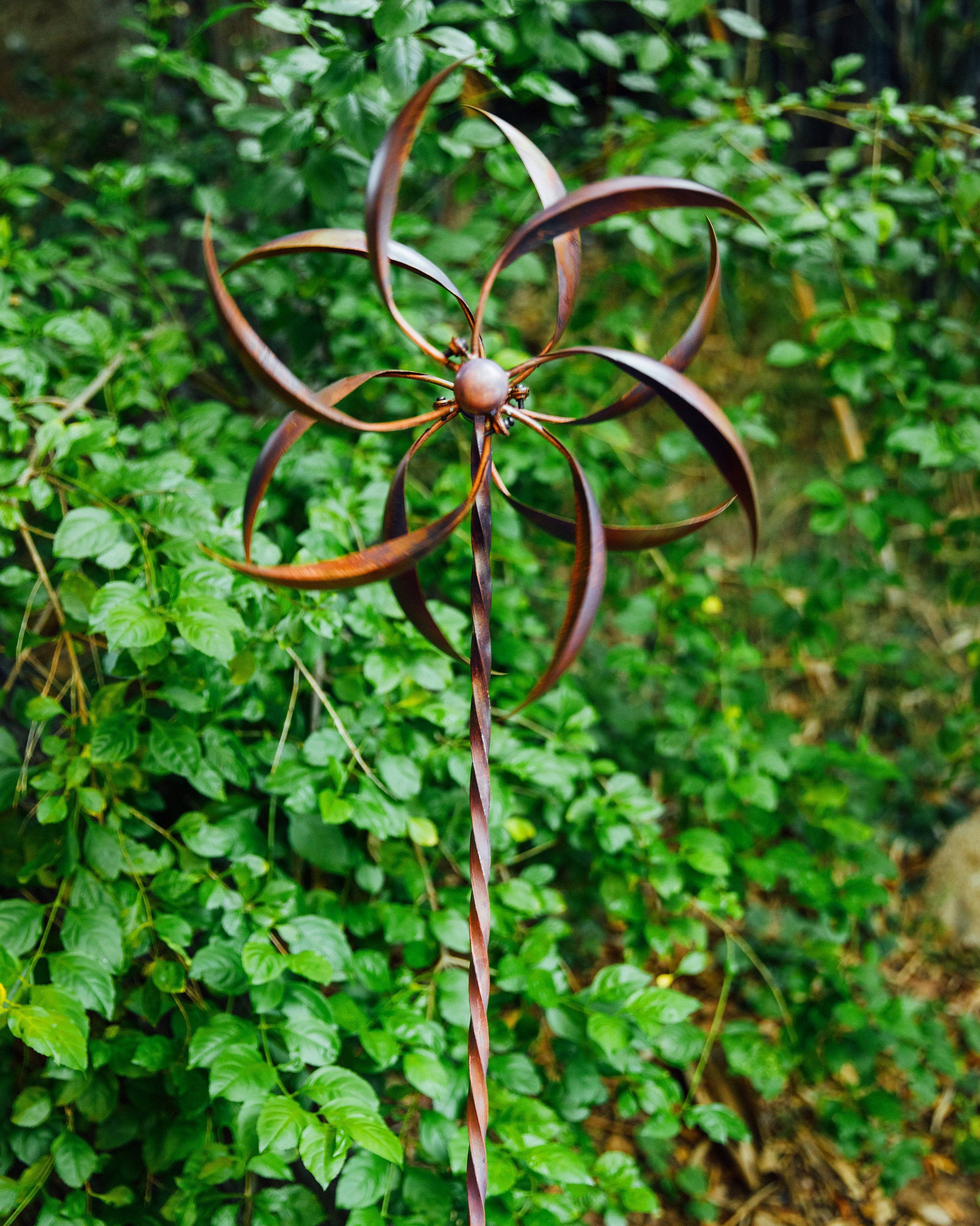 22 Inch Feather Wind Spinner - Decorative Garden Spinner for Outdoor Patio, Yard & Lawn Decor - Beautiful Wind Catcher for Relaxing Backyard Atmosphere