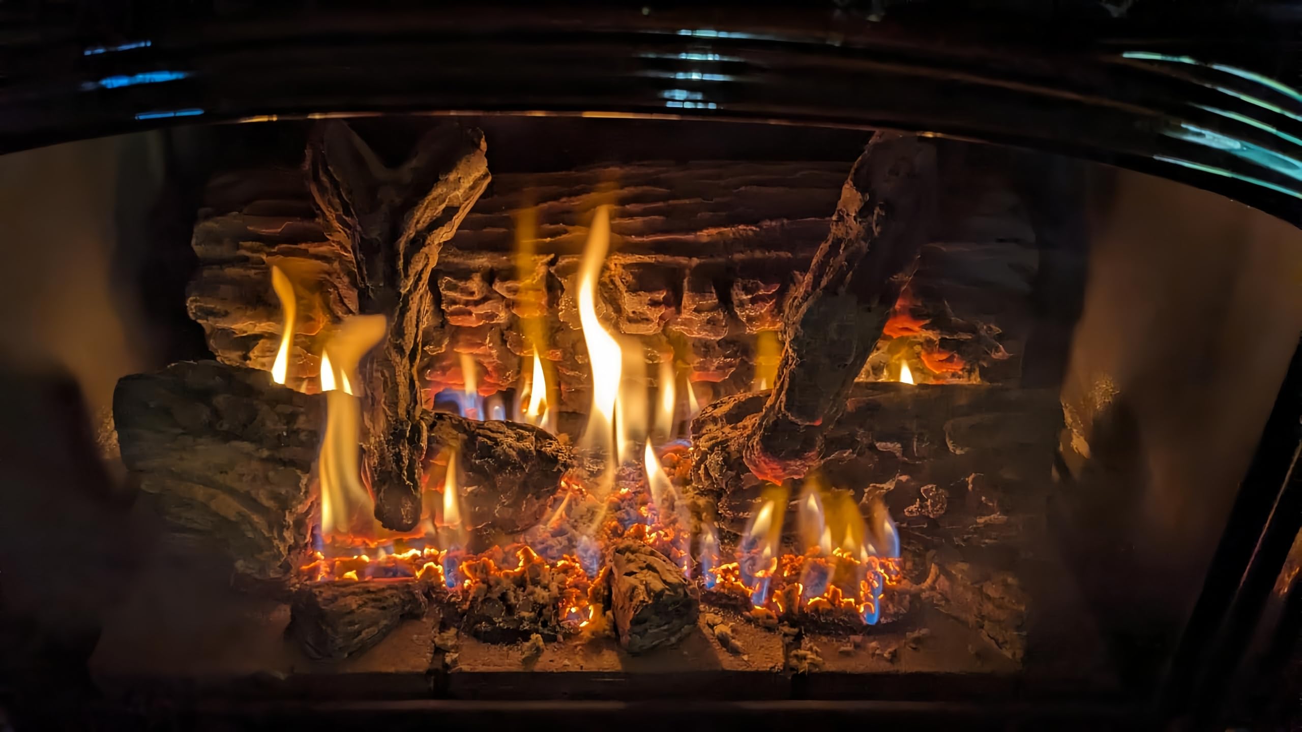 High Temp Glowing Embers 7oz Bag for Gas Fireplace - Realistic Flame Effect