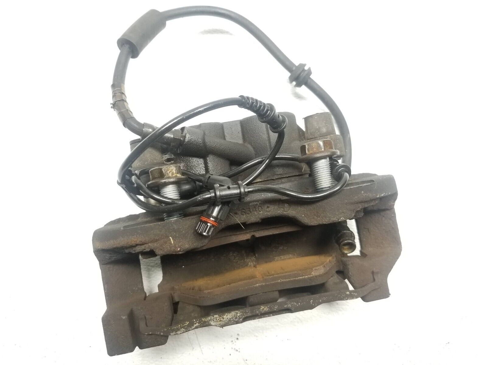 2006-2011 Mercedes ML500 Front Right Passenger Brake Caliper OEM Replacement - Perfect for Off-Roading & Daily Commuting