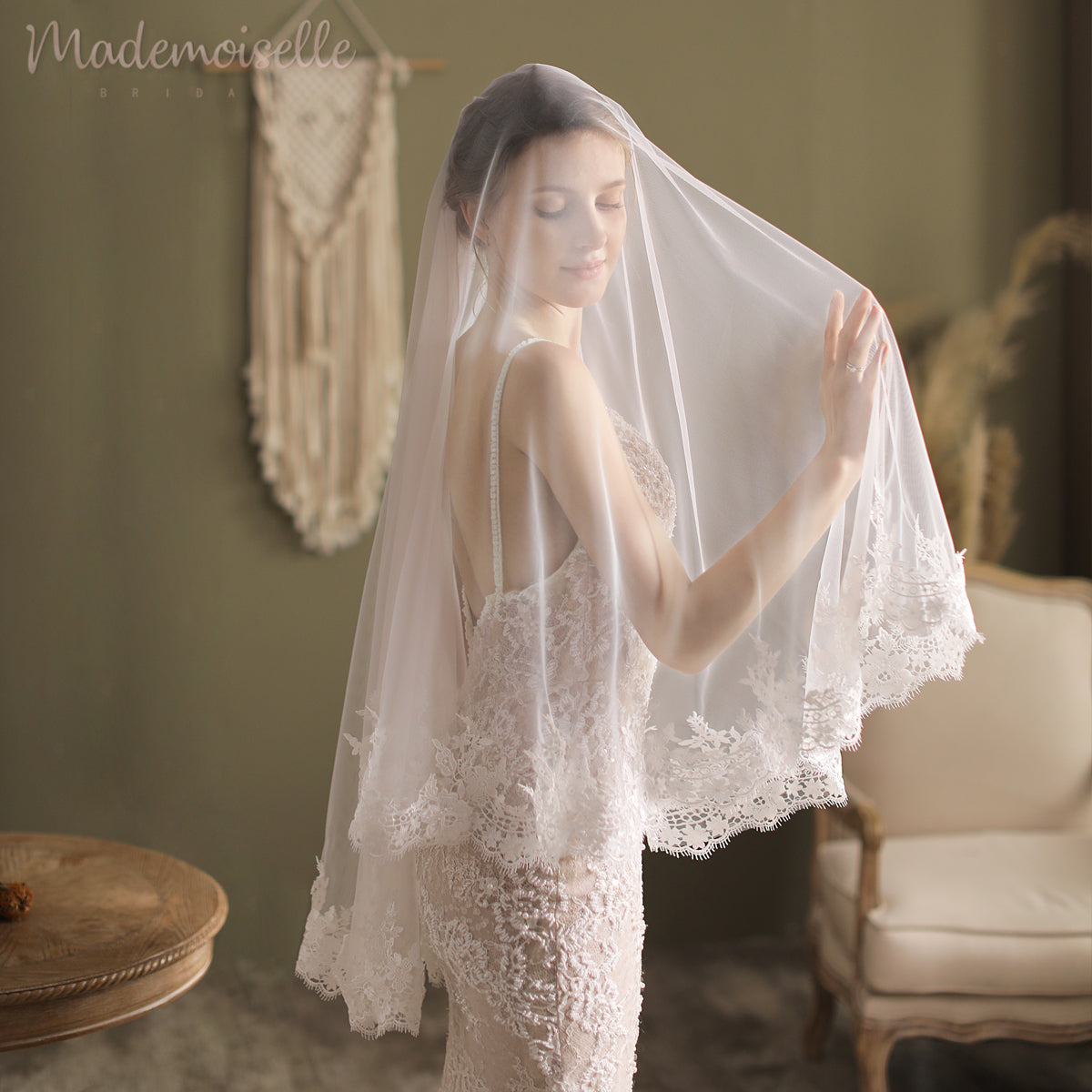 Elaine Veil - Elegant Bridal Wedding Veil with Lace Trim for Bride, Church Ceremony & Photo Shoot Accessories