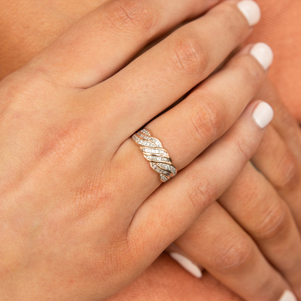 9ct Rose Gold 1/2 Carat Diamond Ring for Women - Elegant Engagement & Wedding Band - Perfect for Proposals, Anniversaries & Special Occasions