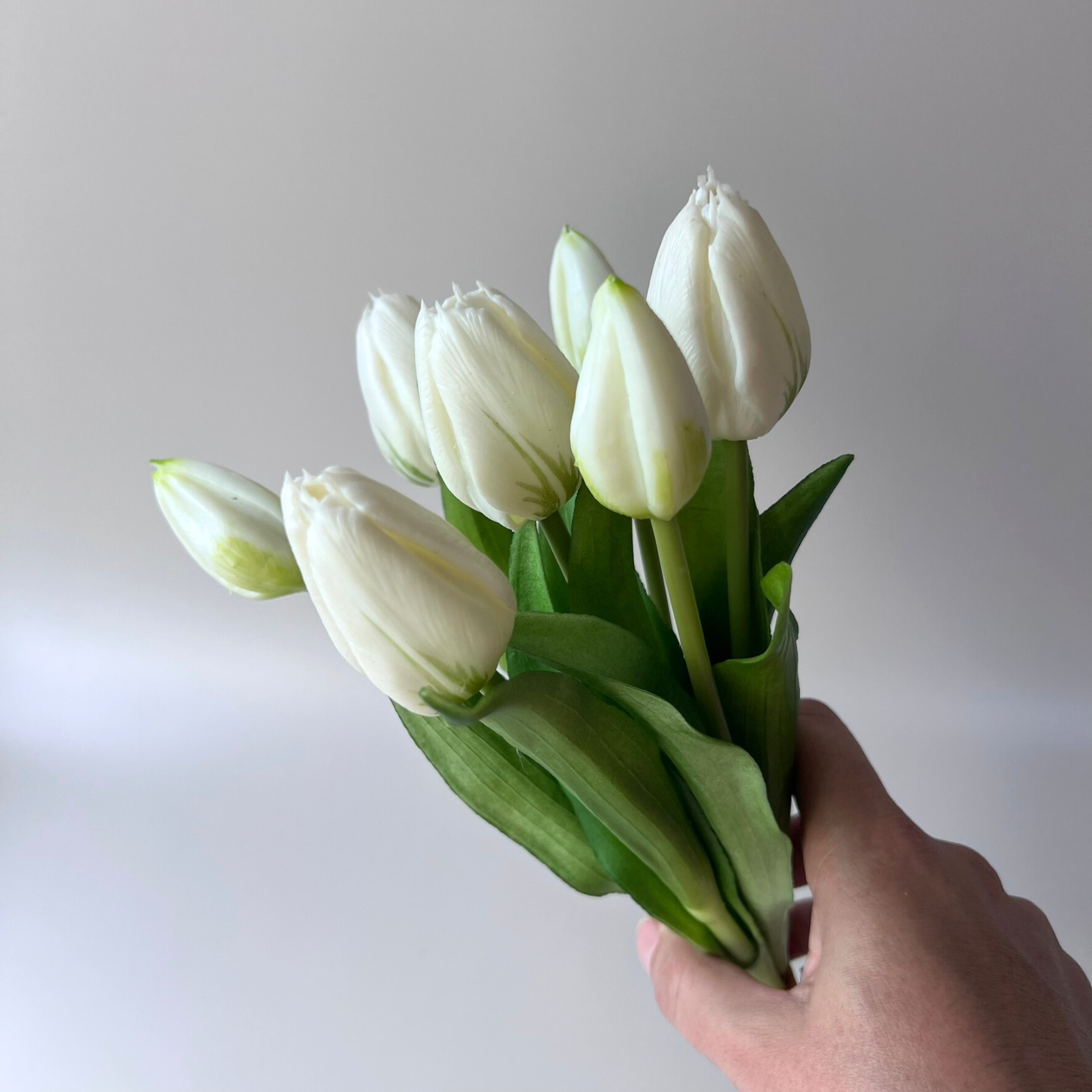 Real Touch Tulip Bouquet - White Artificial Silk Flowers for Home Decor, Wedding Centerpieces & Gift Giving