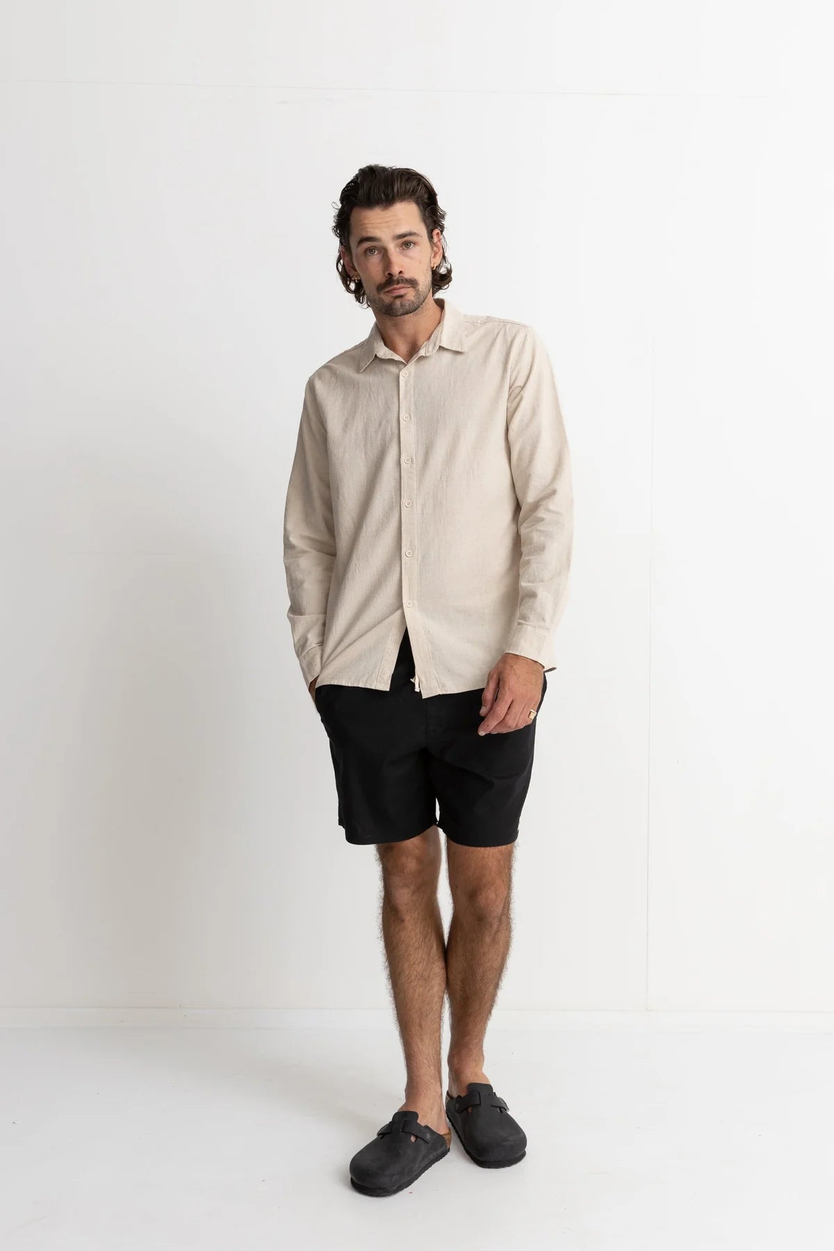 Classic Sand Linen Long Sleeve Shirt for Men - Breathable & Comfortable Casual Button Down Shirt for Office, Travel & Outdoor Activities